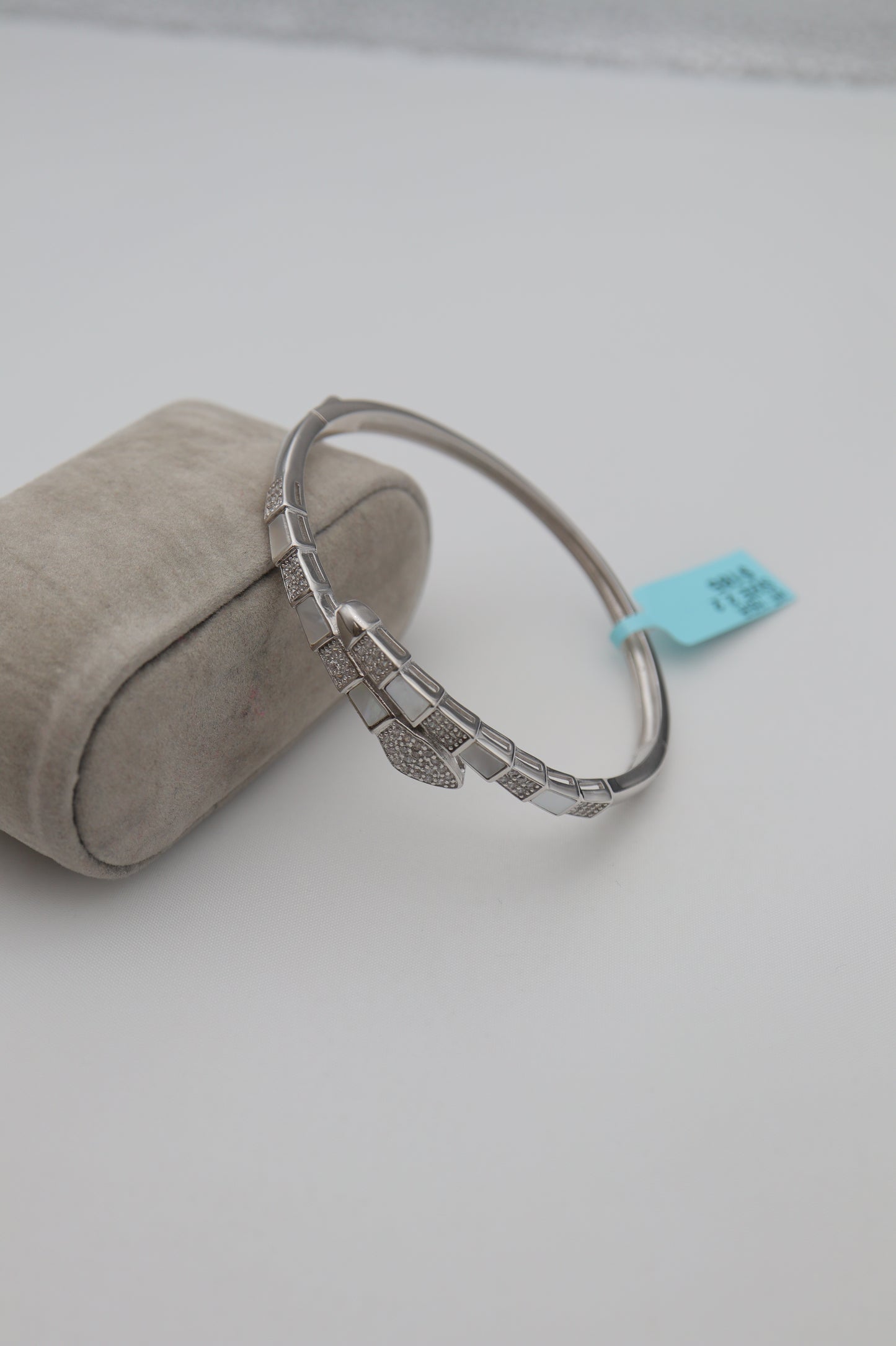BVLGARI BANGLE BRACELET SB033