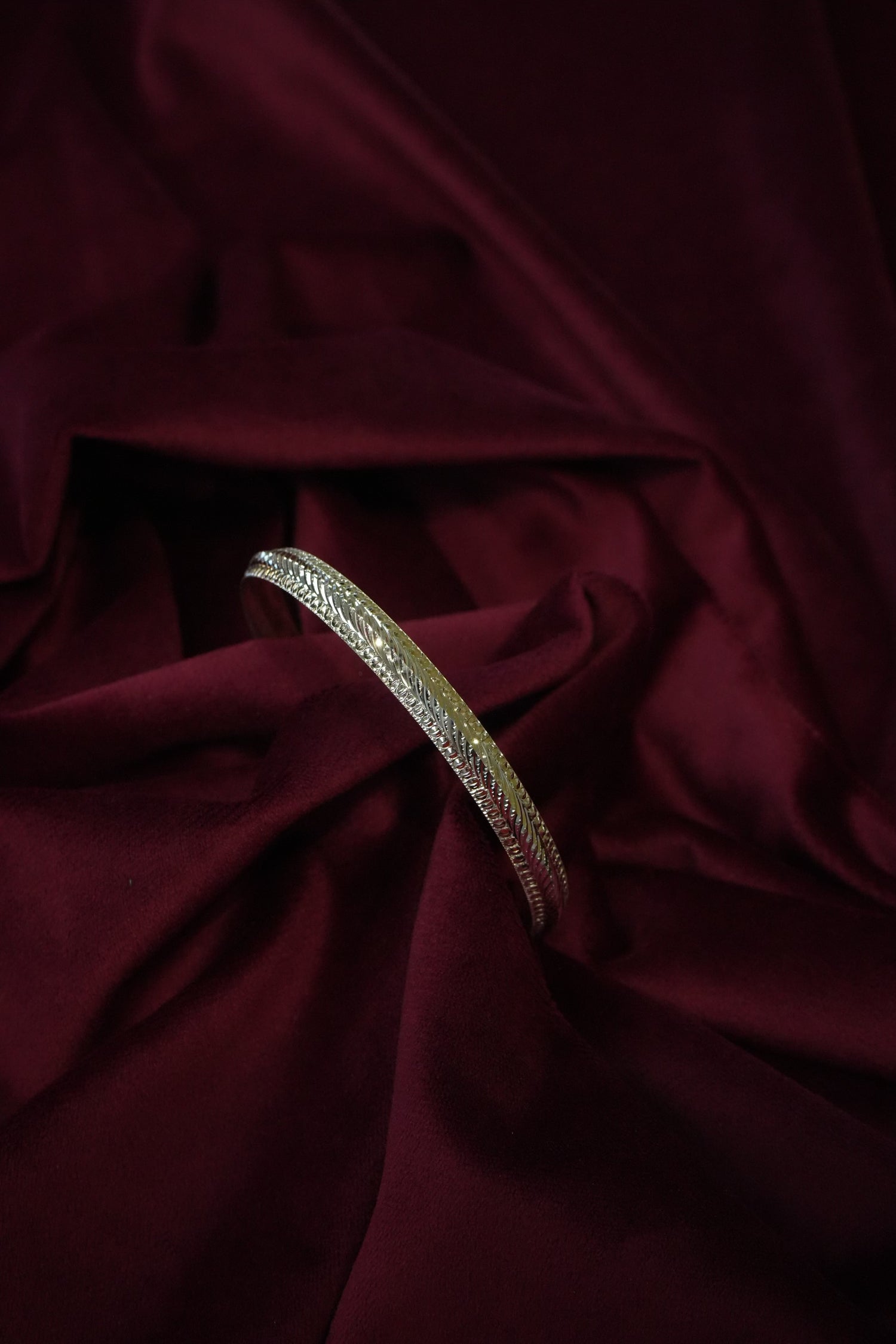 MENS SILVER KADA SIZE 3 BK190