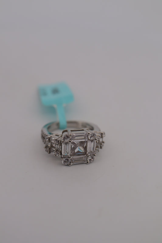 GIRLS RING SIZE 4 GR046