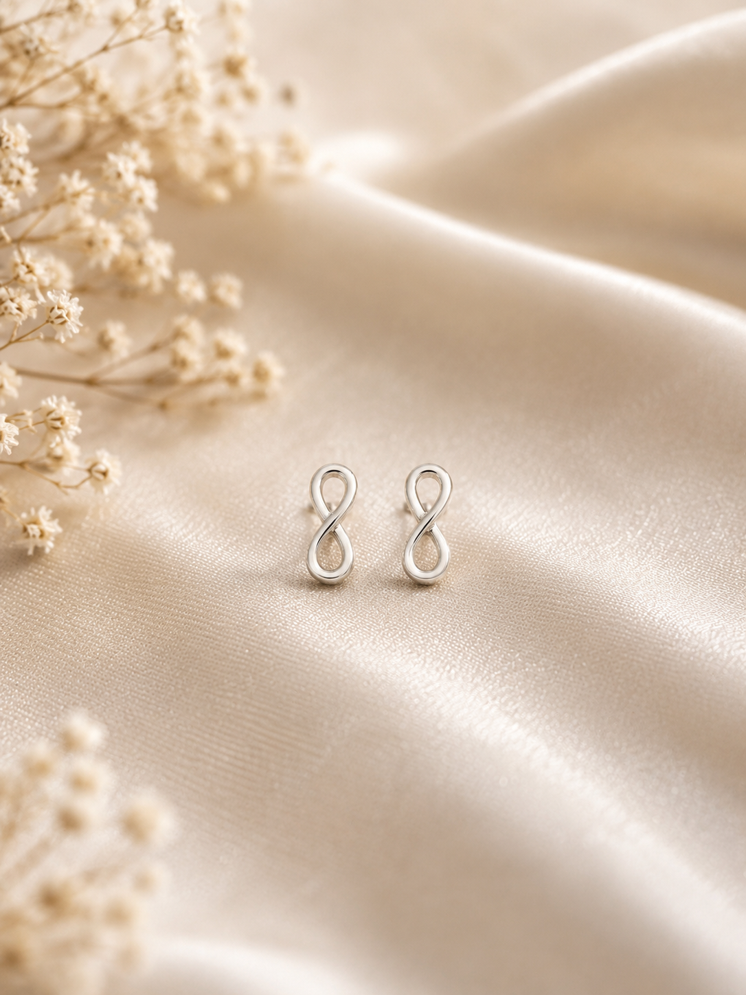 925 SILVER INFINITY EARSTUDS GE810