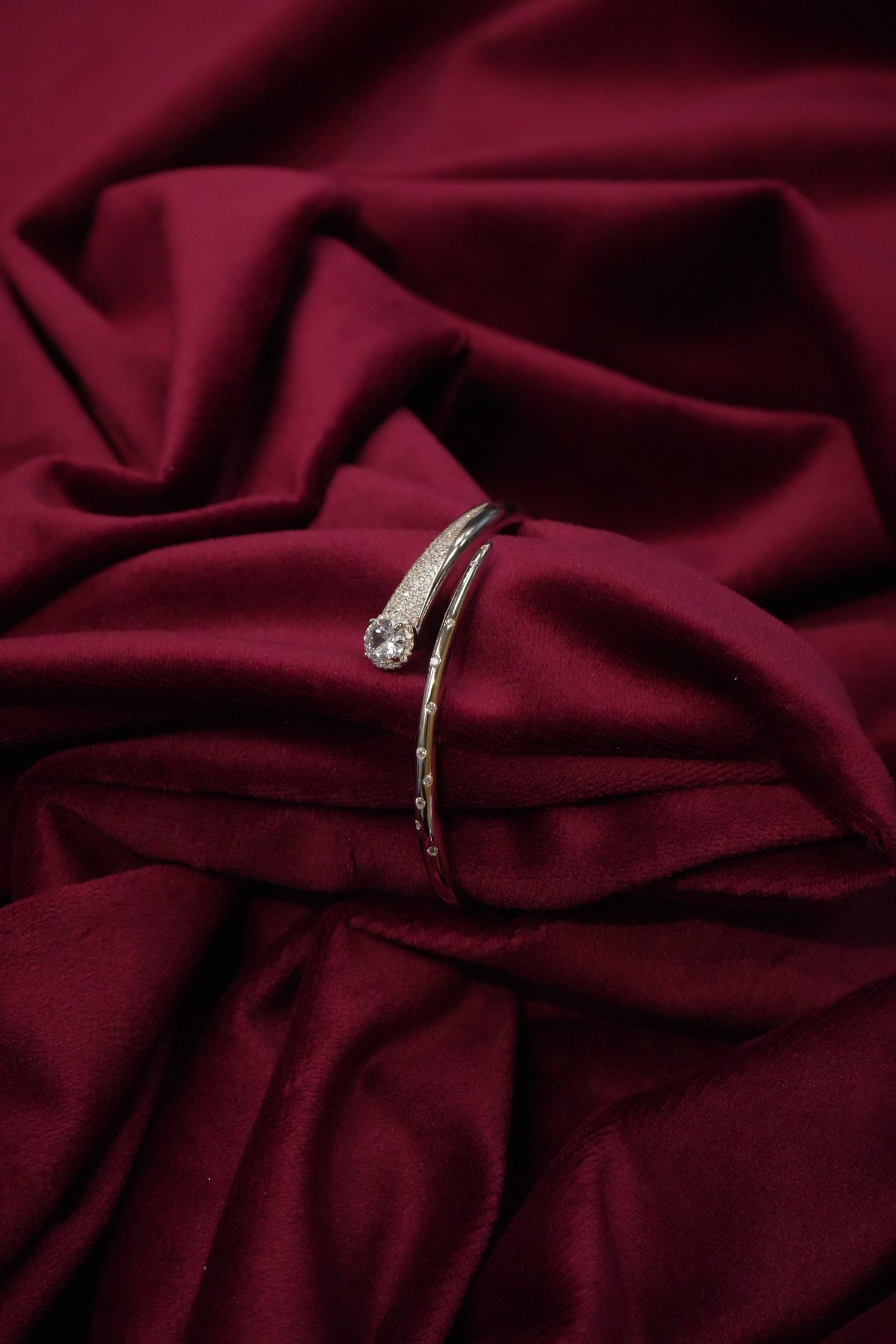 SILVER BANGLE BRACELET GB294