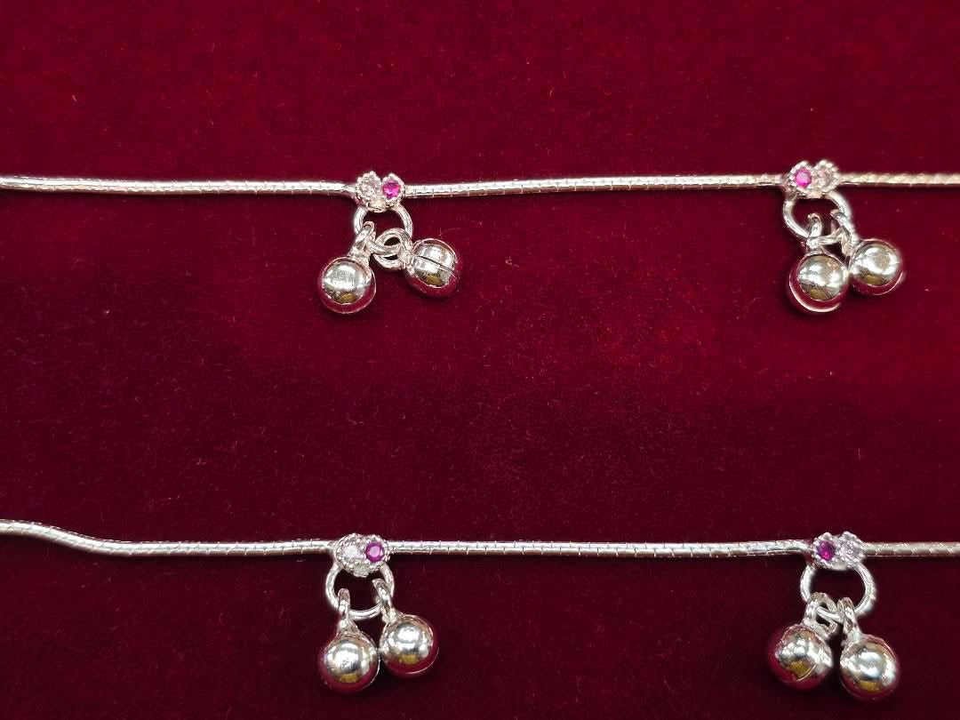 BABY SILVER ANKLETS SIZE 5 IN BJ090