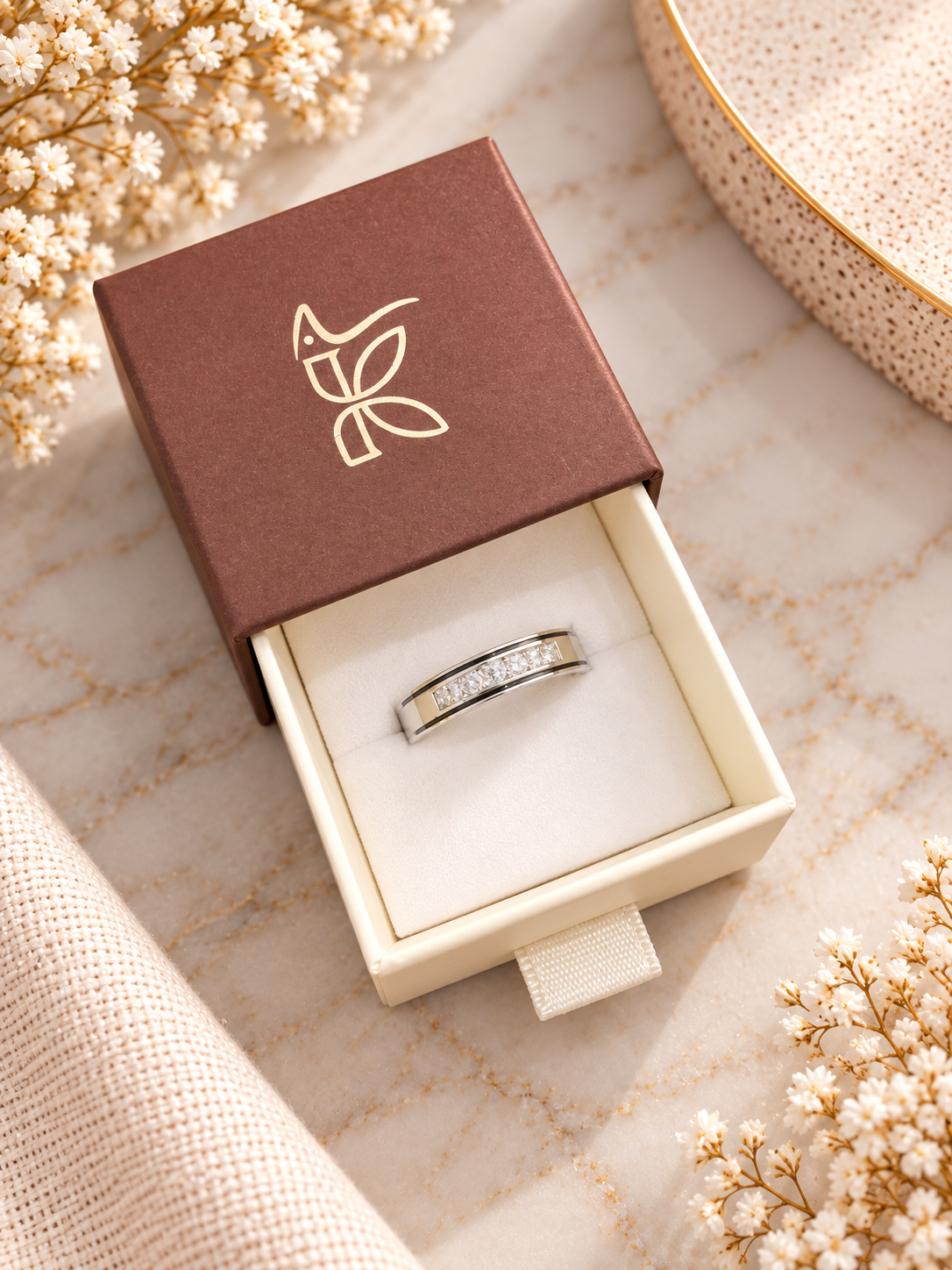 925 SILVER BAND SIZE 10 BR154