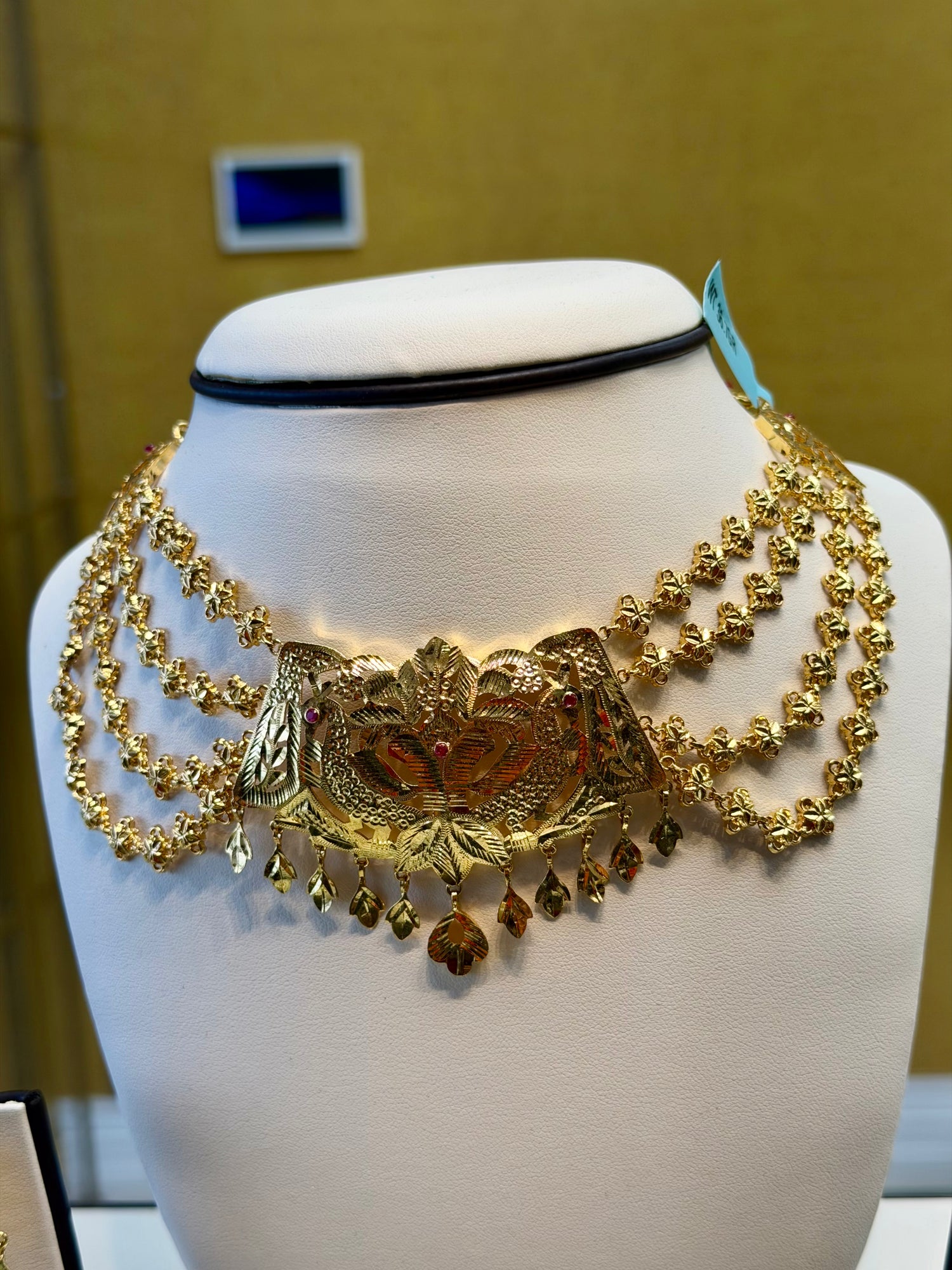 GOLD PLATED MORNI SET 36.7gr
