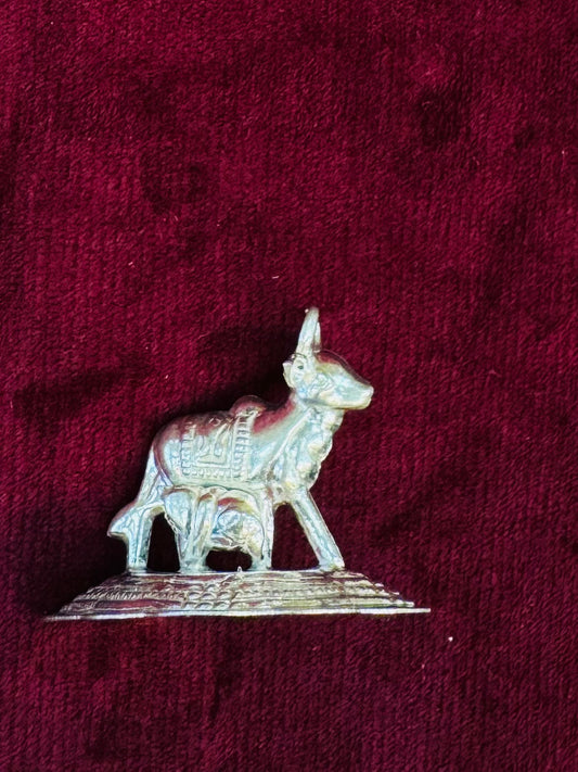 PURE SILVER COW AND CALF PI070