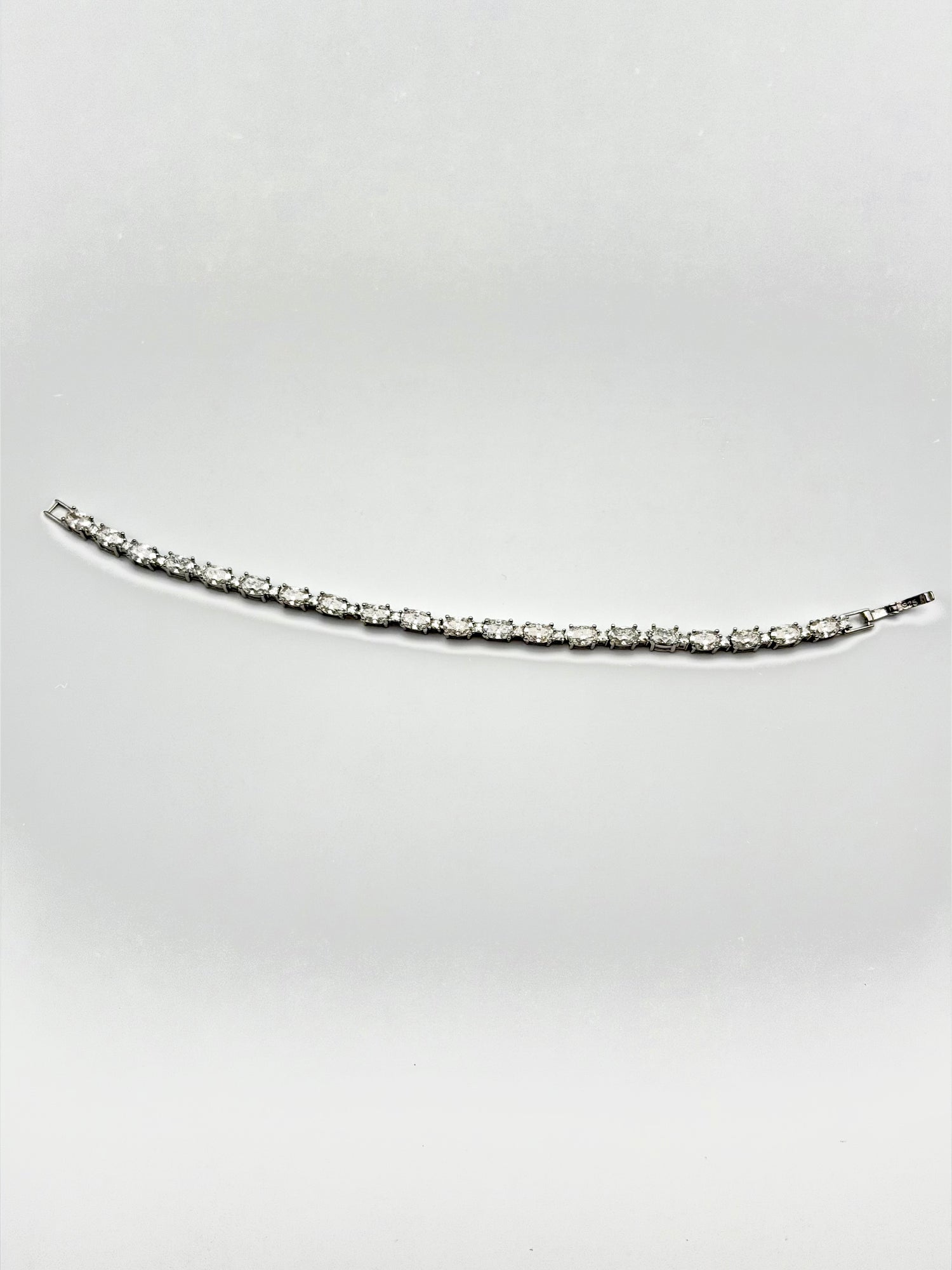 SILVER OVAL MOISSANITE TENNIS BRACELET MM001