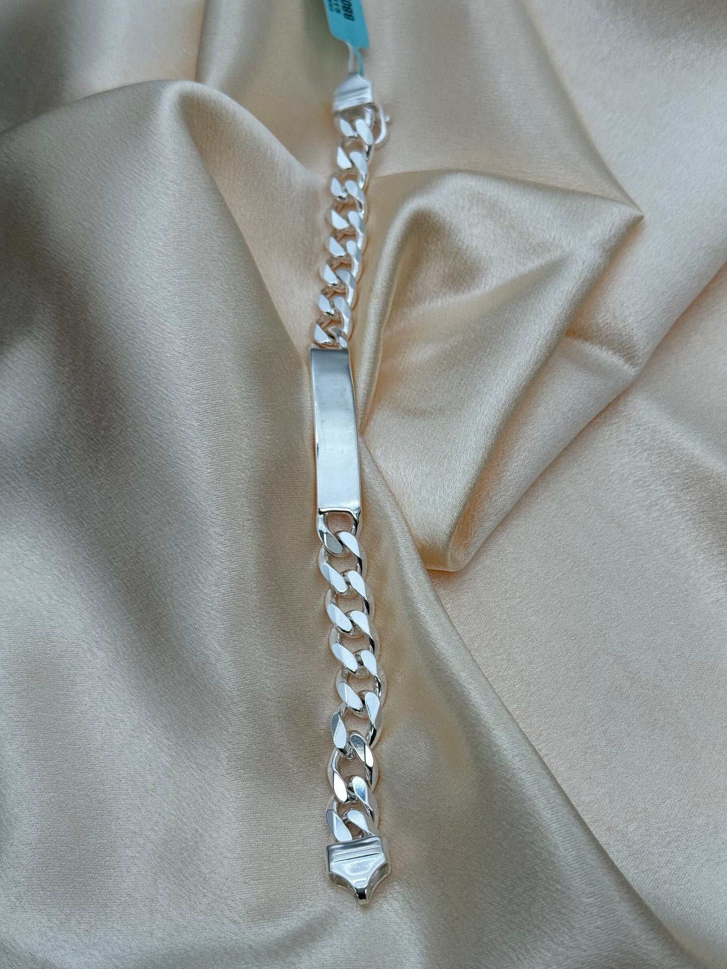SILVER BRACELET SIZE 8.5 BB023