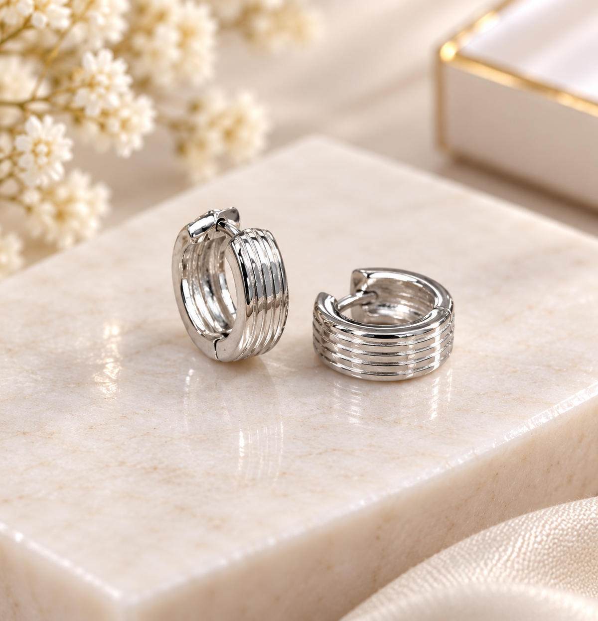 925 SILVER HOOPS GH080