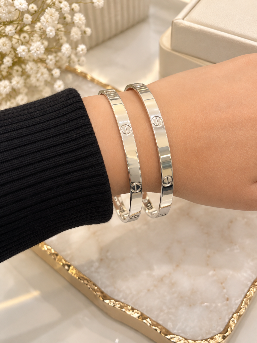 PURE SILVER WOMEN BANGLES LB003