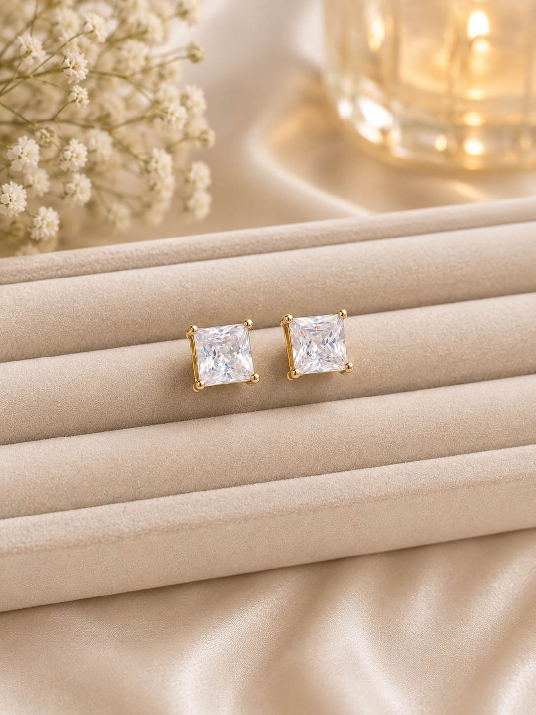 925 SILVER SQUARE GOLD PLATED EARSTUDS GE888