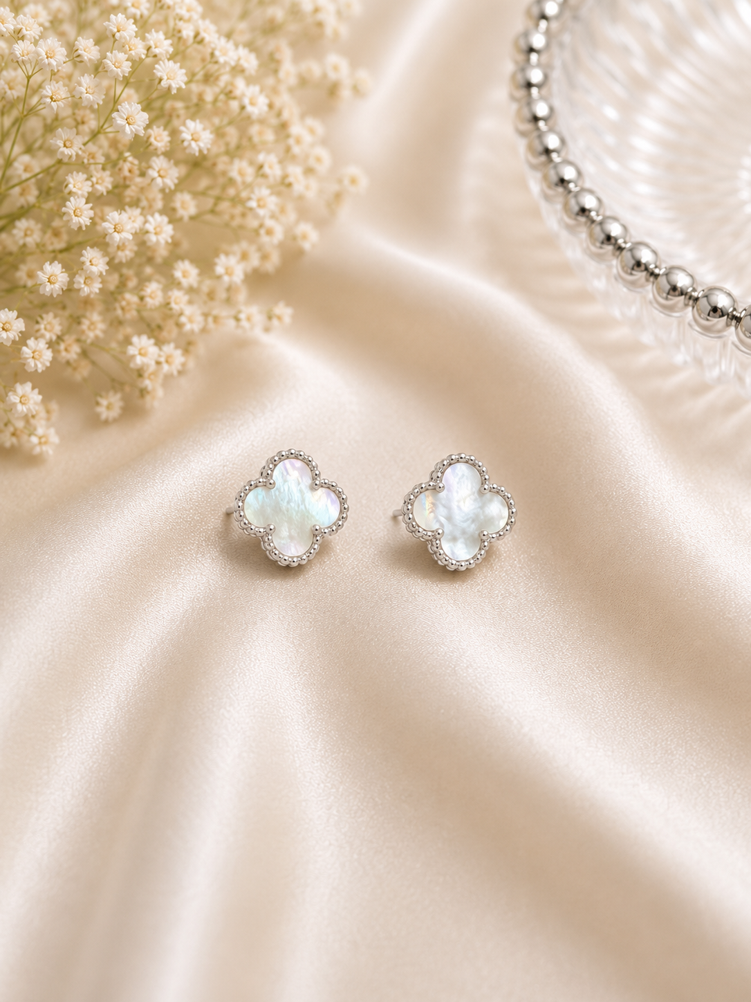 925 SILVER WHITE CLOVER VANCLEEF EARSTUDS GE886