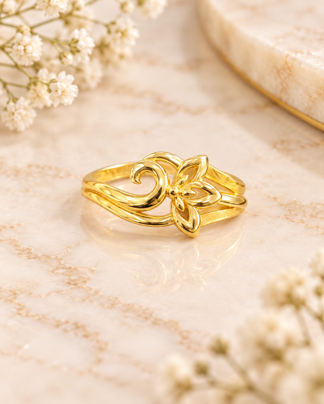 PURE SILVER GOLD PLATED RING SIZE 8 GP104