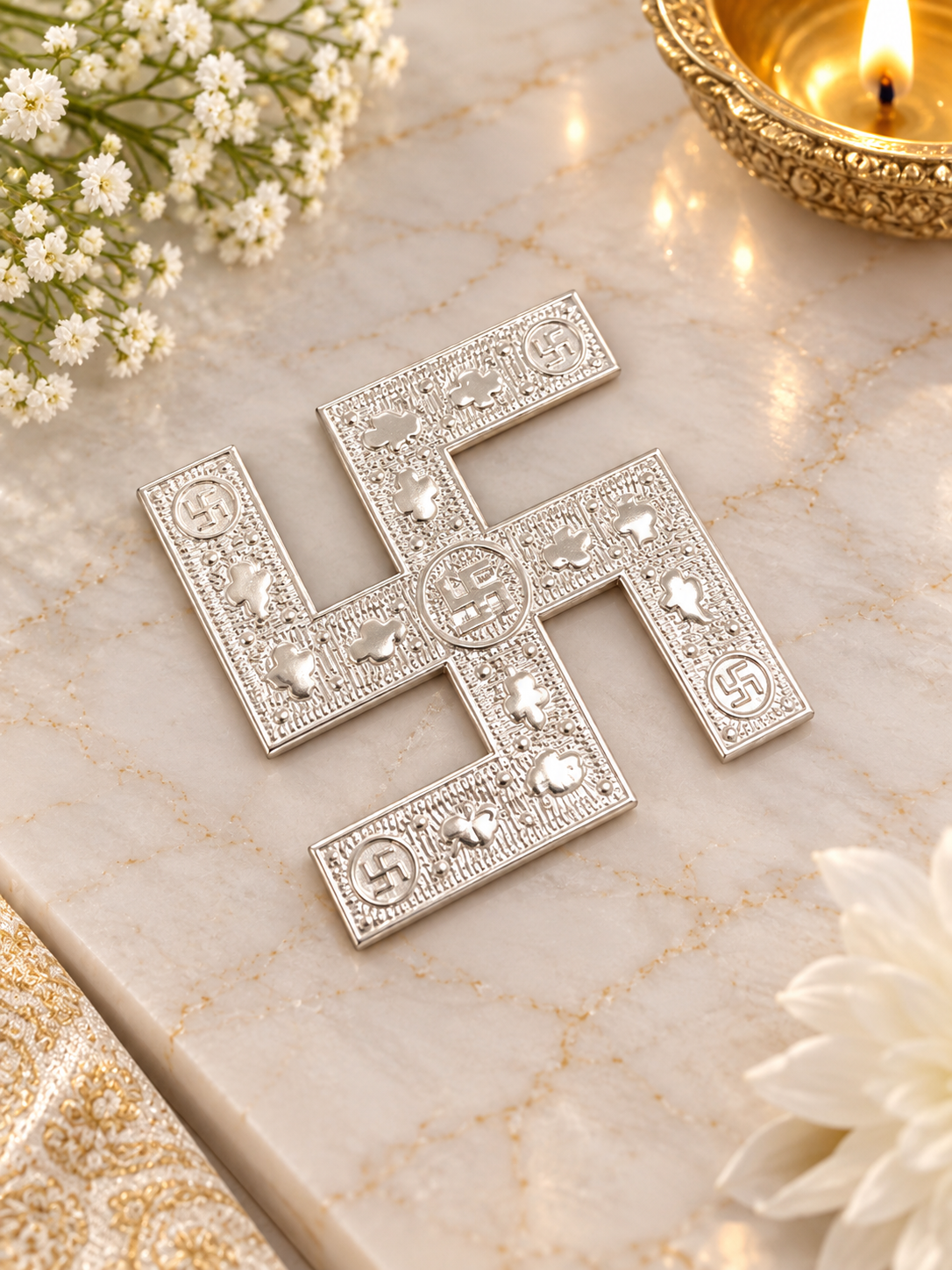 PURE SILVER SWASTIK