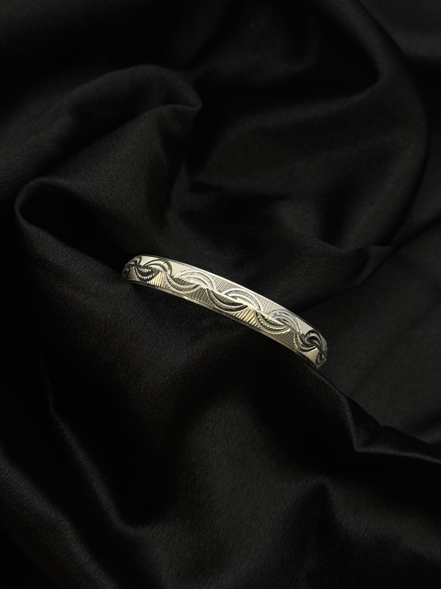 MENS SILVER KADDA SIZE 2.3  MK005