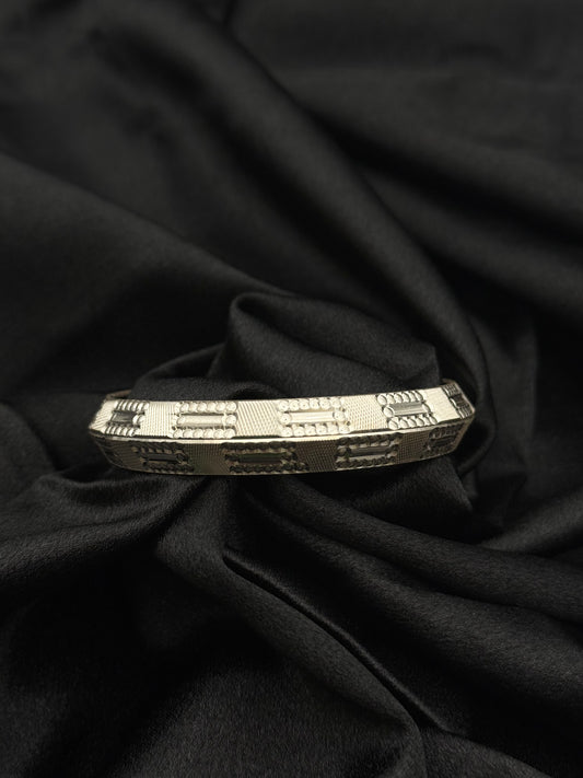 MENS SILVER KADDA SIZE 2.4 MK011