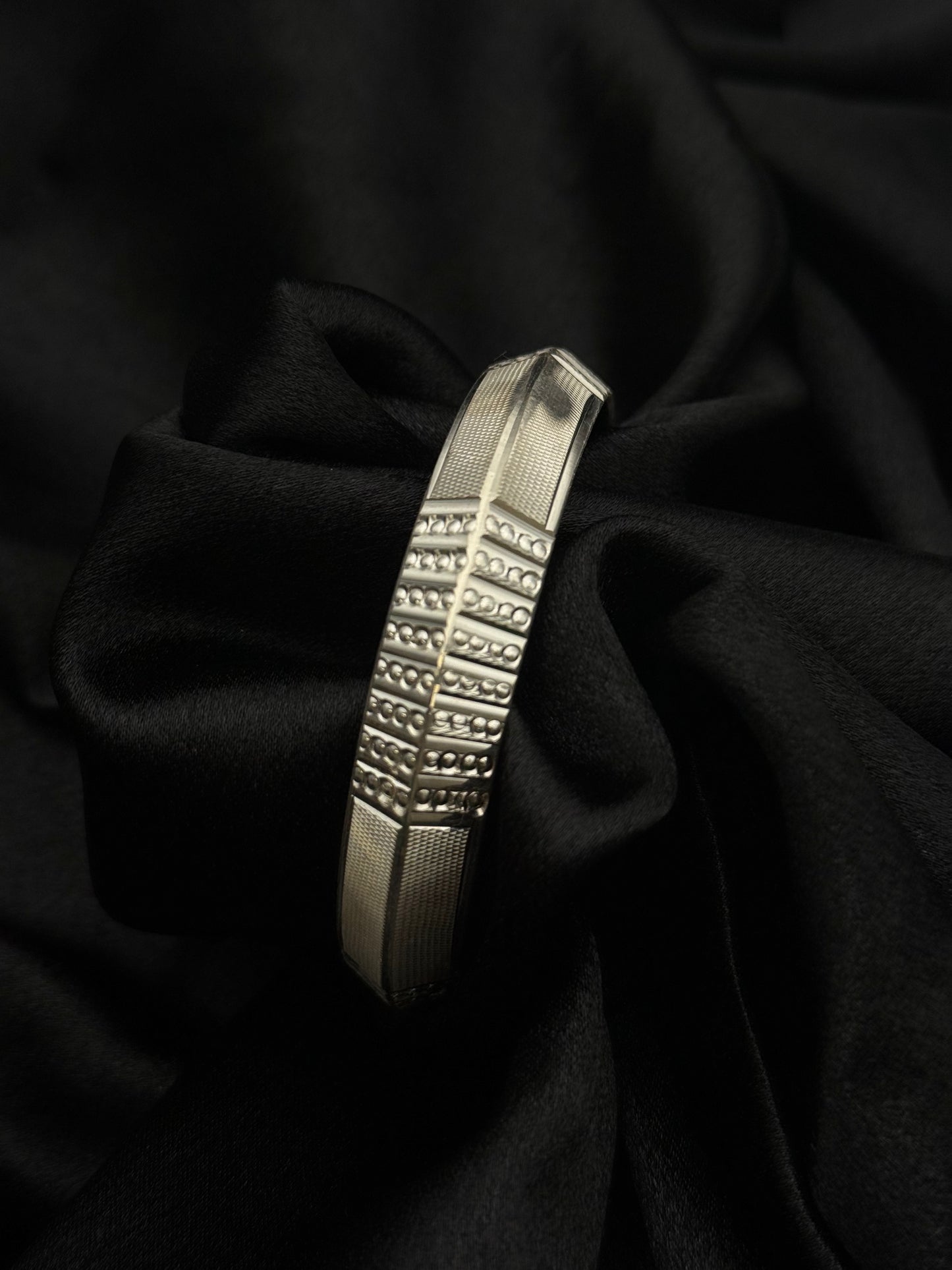 MENS SILVER KADDA SIZE 2.4 MK013