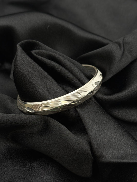 MENS SILVER KADDA SIZE 2.5 MK026