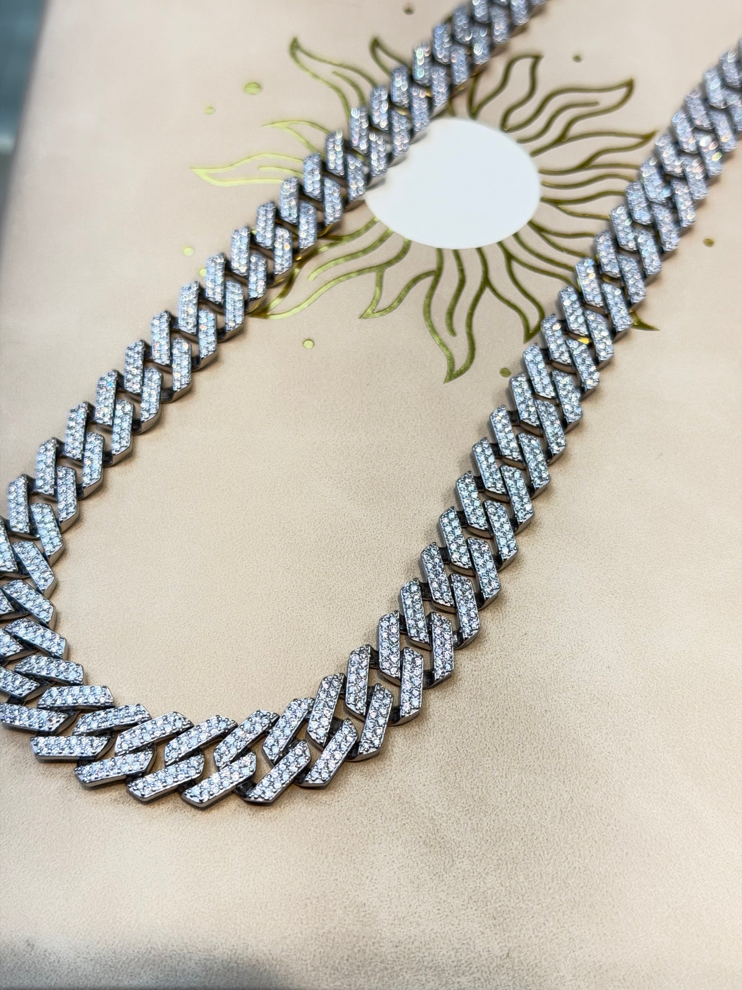 ICED CHAIN IC099
