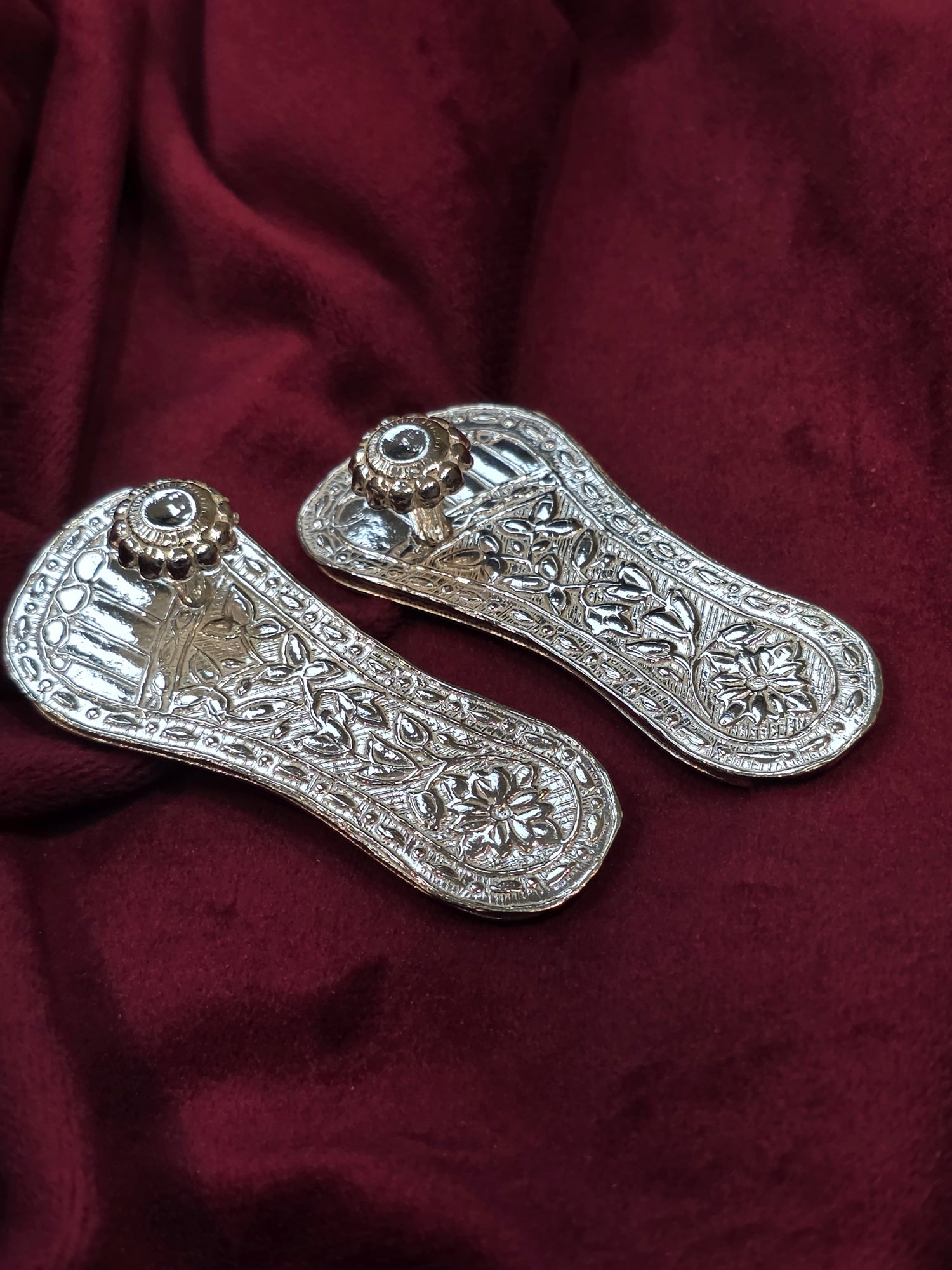 PURE SILVER CHARAN PADUKA AC129