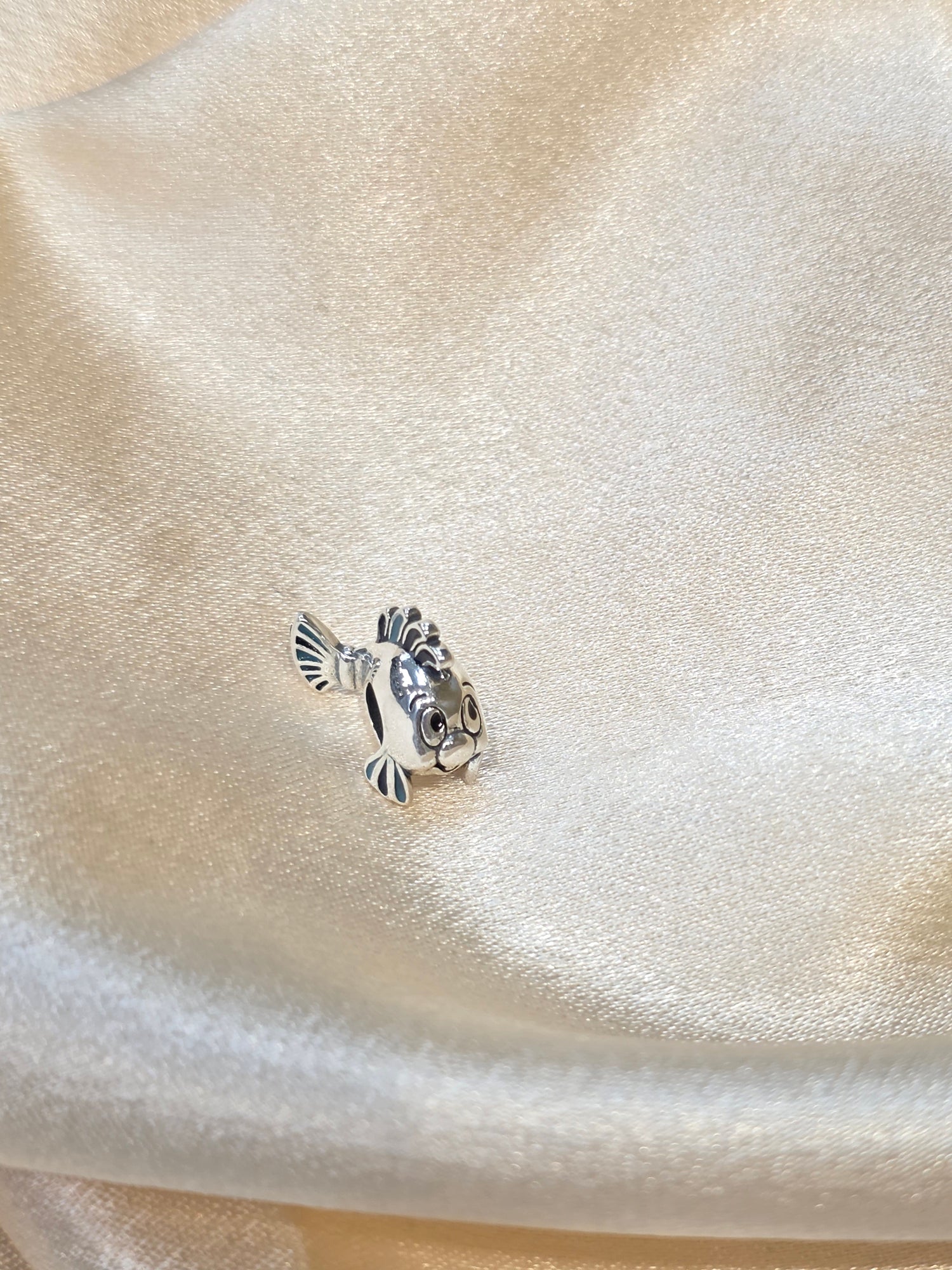 PANDORA LITTLE MERMAID WITH MOVABLE TAIL FIN CHARM PC174