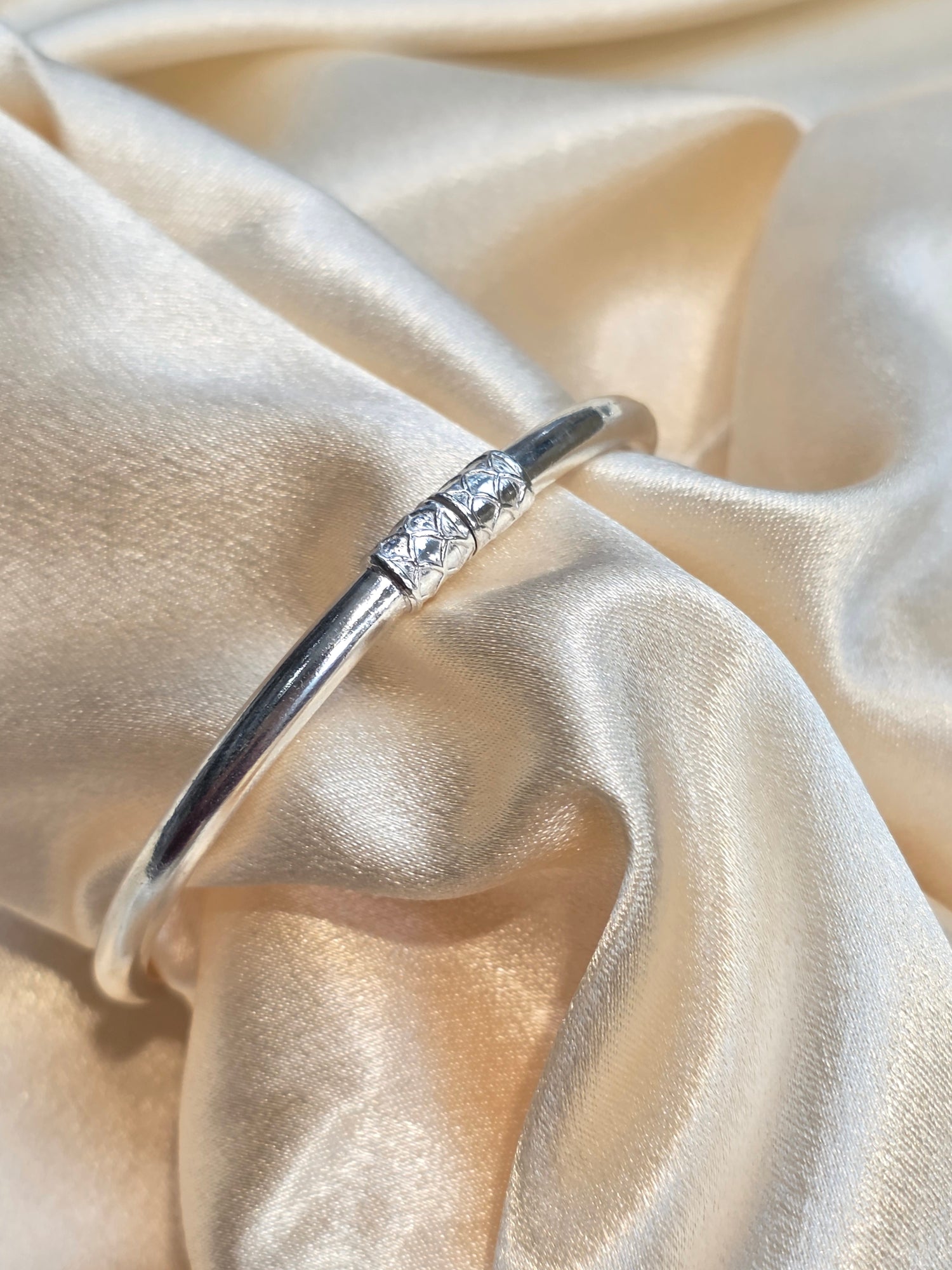 SILVER KADDE 2.4 IN LK022