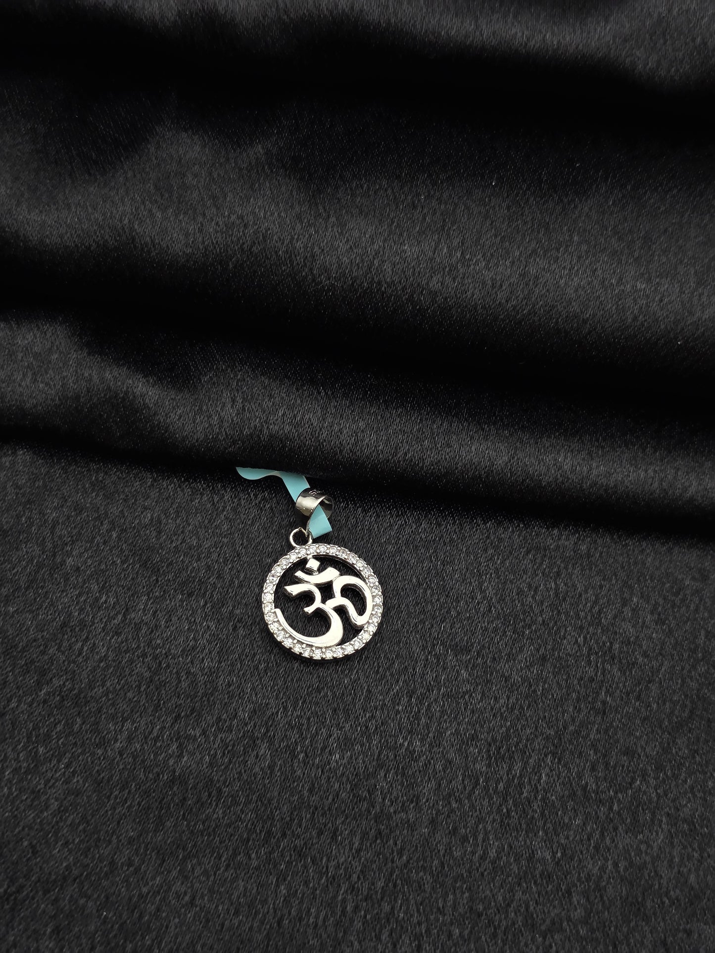 SILVER RELIGIOUS PENDANT SP195