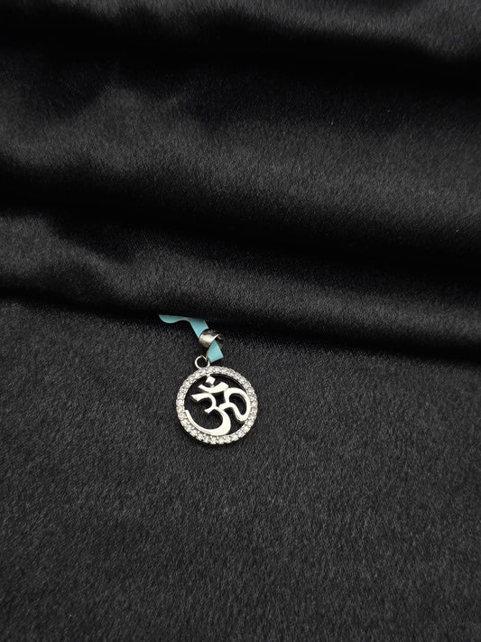 SILVER RELIGIOUS PENDANT SP194