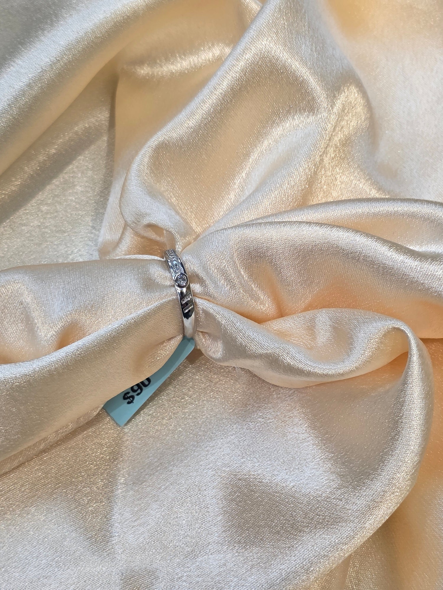 SILVER RING SIZE 8 GR454