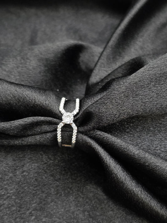 SILVER RING SIZE 6 GR508
