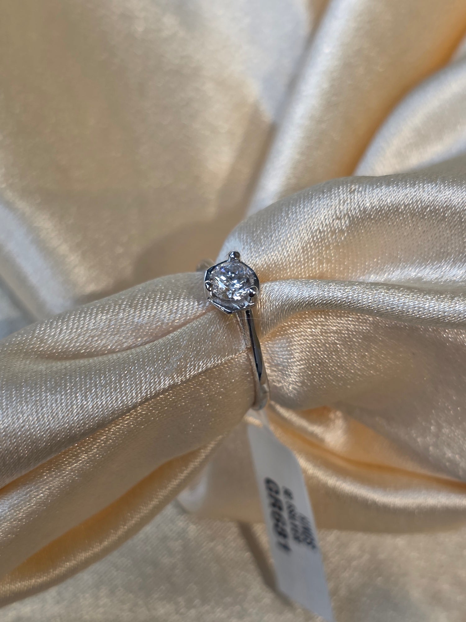 SILVER RING SIZE 6 GR681