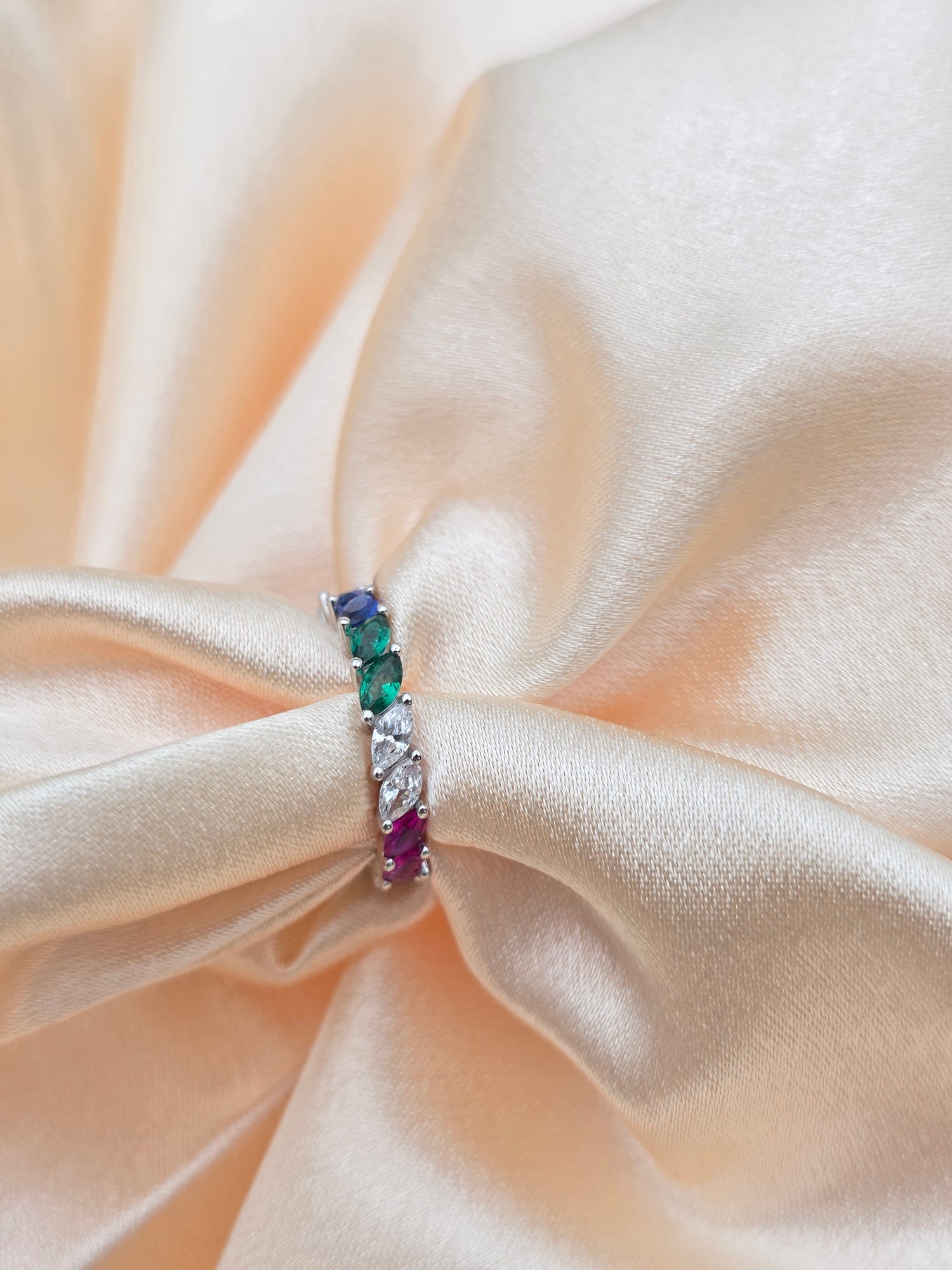 SILVER RING SIZE 5 GR025