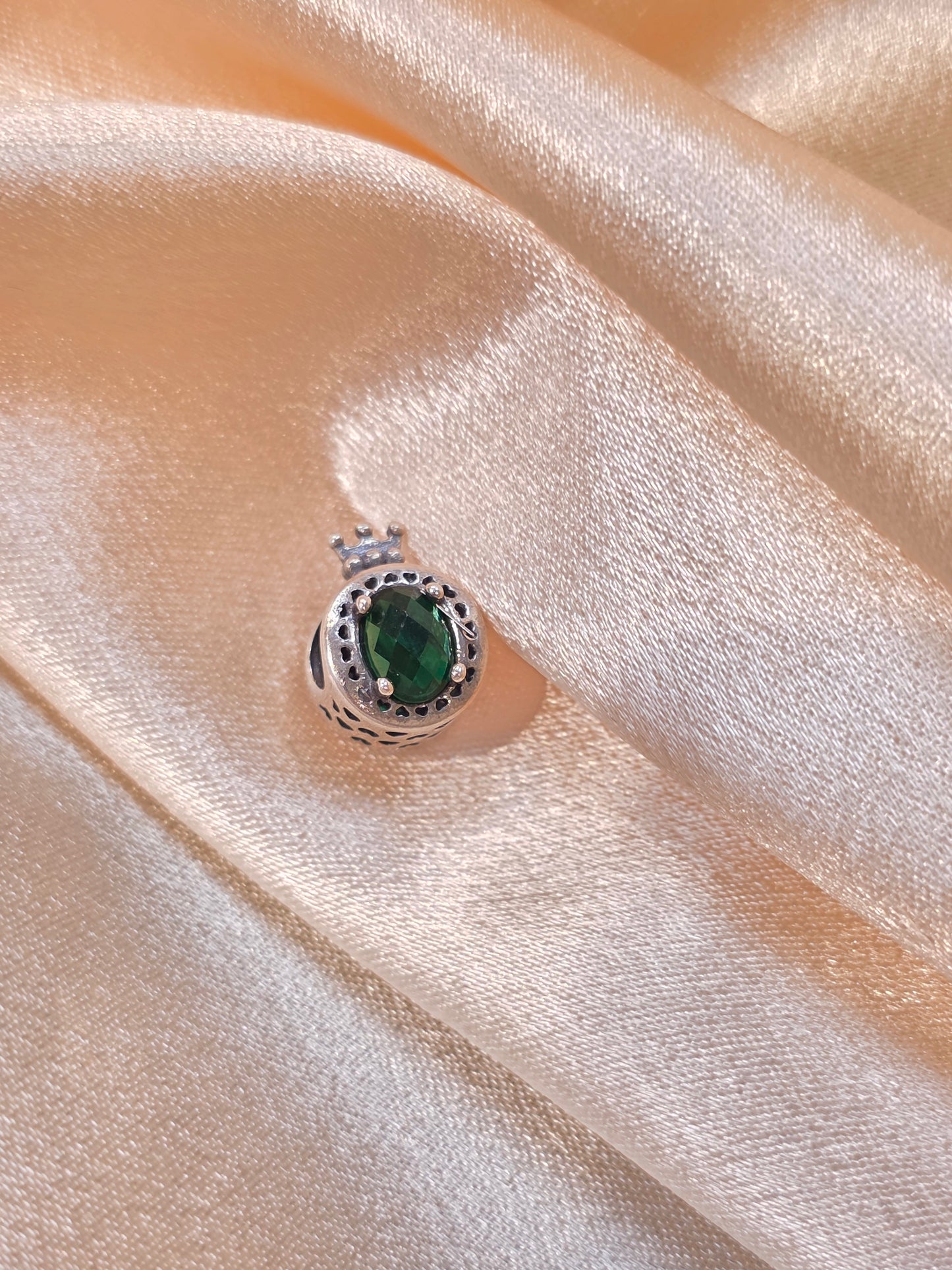 EMERALD GREEN RADIANT PANDORA CHARM PC257