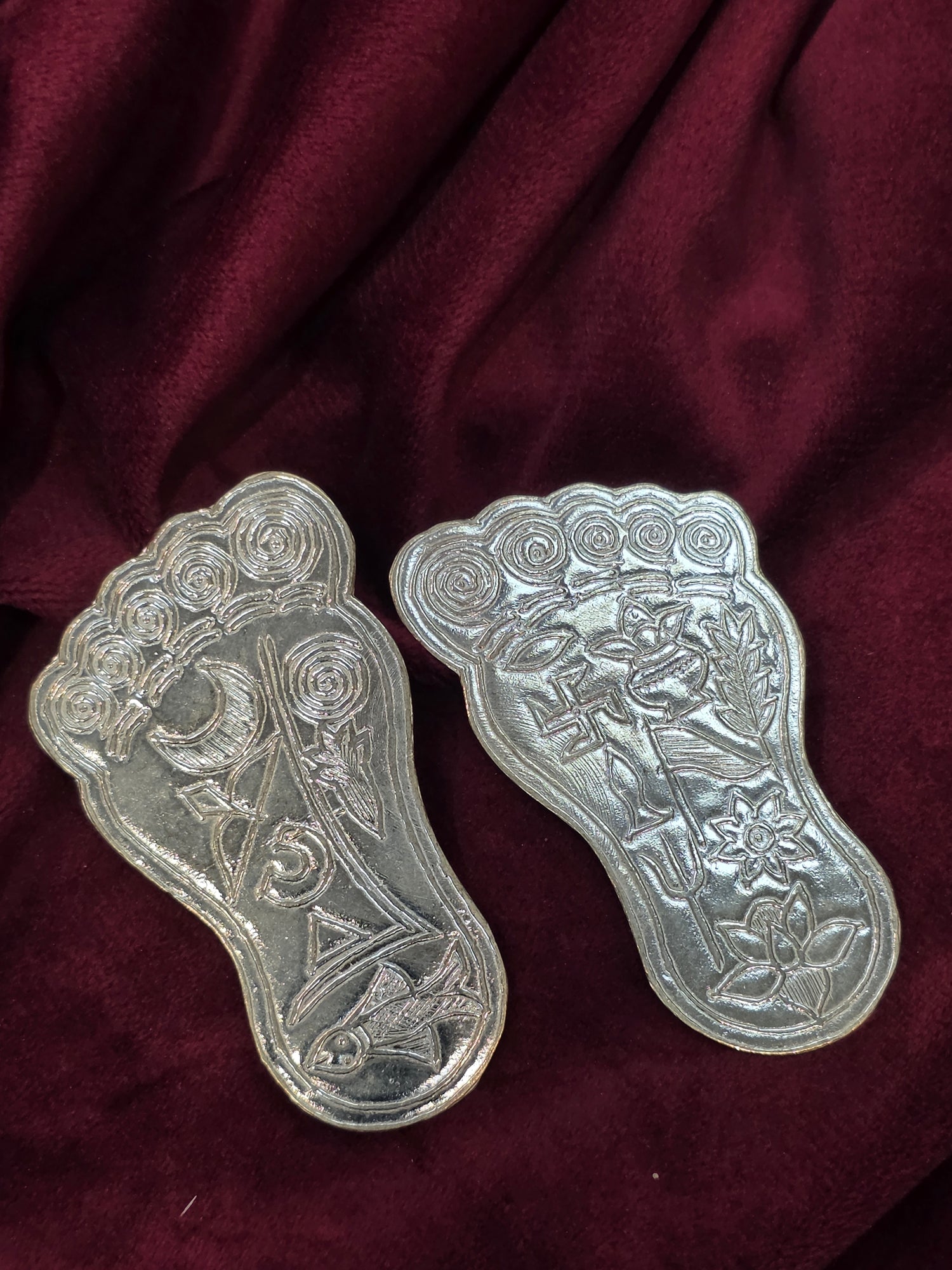 PURE SILVER LAKSHMI CHARAN PADUKA AC115