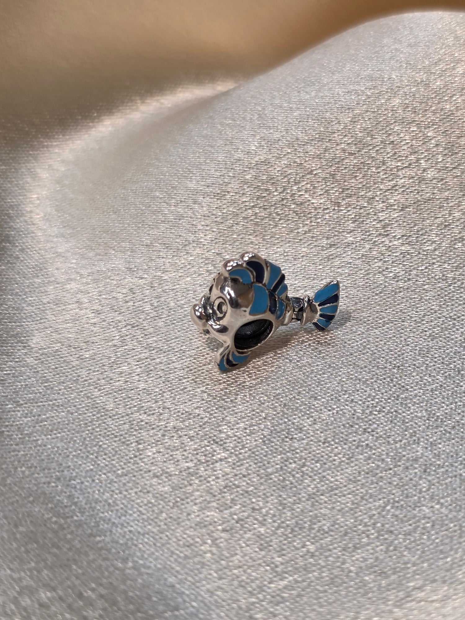 PANDORA LITTLE MERMAID WITH MOVABLE TAIL FIN CHARM PC187