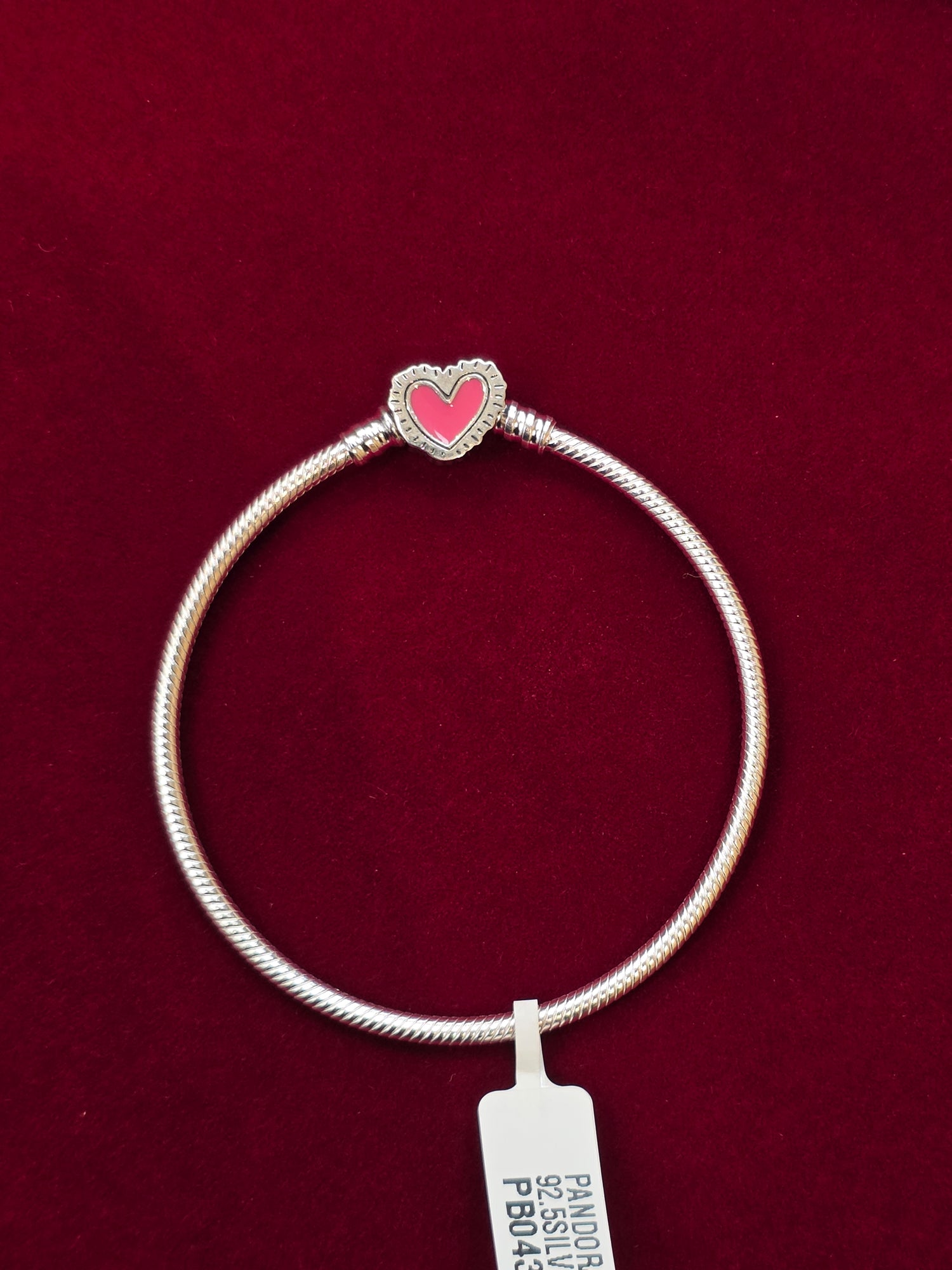 SILVER PANDORA BRACELET SIZE 20 PB043