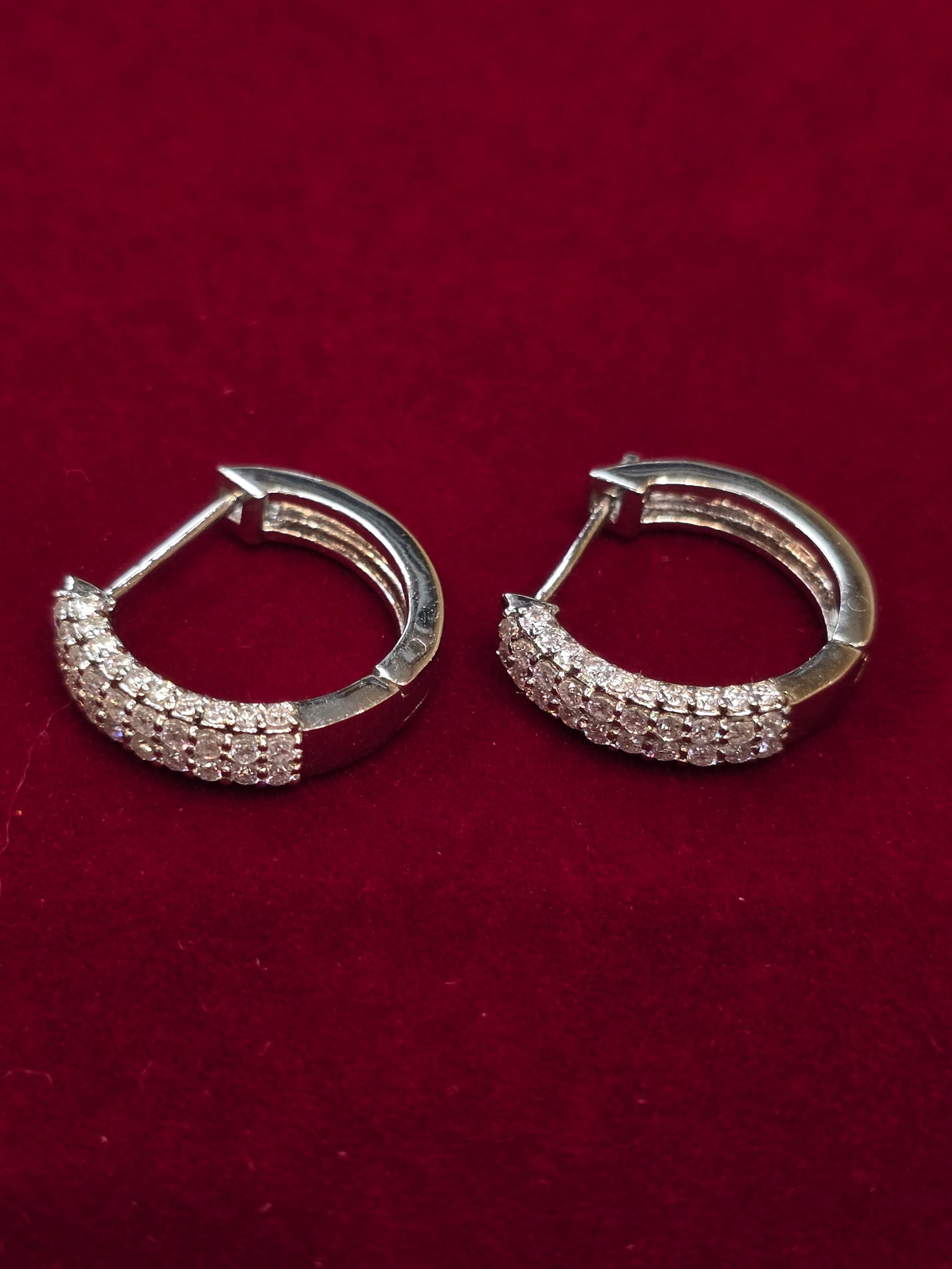 SILVER MOISSANITE HOOPS MM005