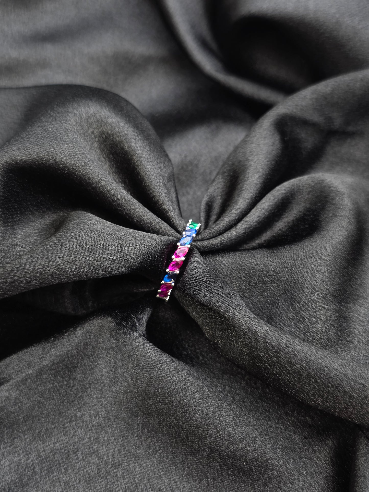 SILVER RING SIZE 8 GR174