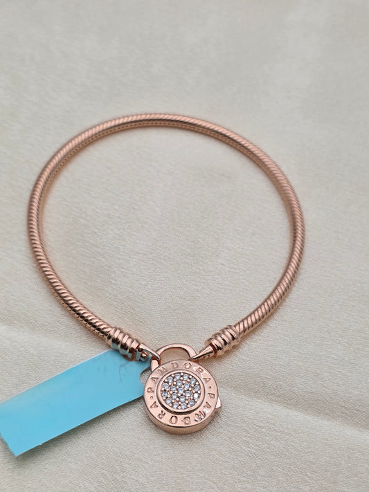 PANDORA BRACELET SIZE19 PB079