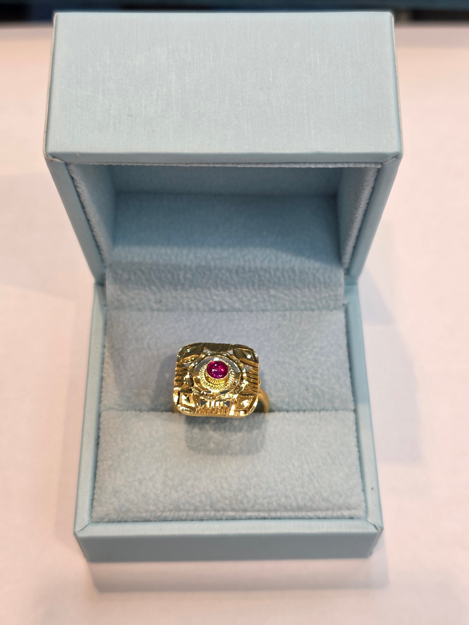 GOLD PLATED RING SIZE 7