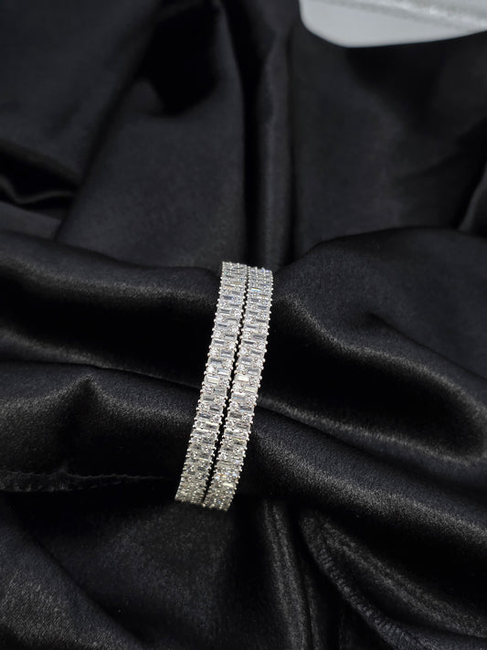 PURE SILVER BANGLES SIZE 2.2 LB016