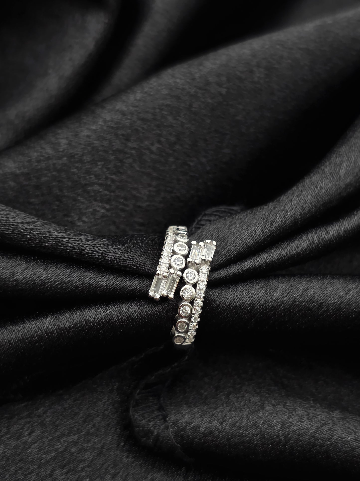 SILVER RING SIZE ADJ GR638