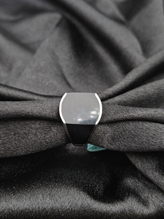 BOYS SILVER RING SIZE 10 BR034