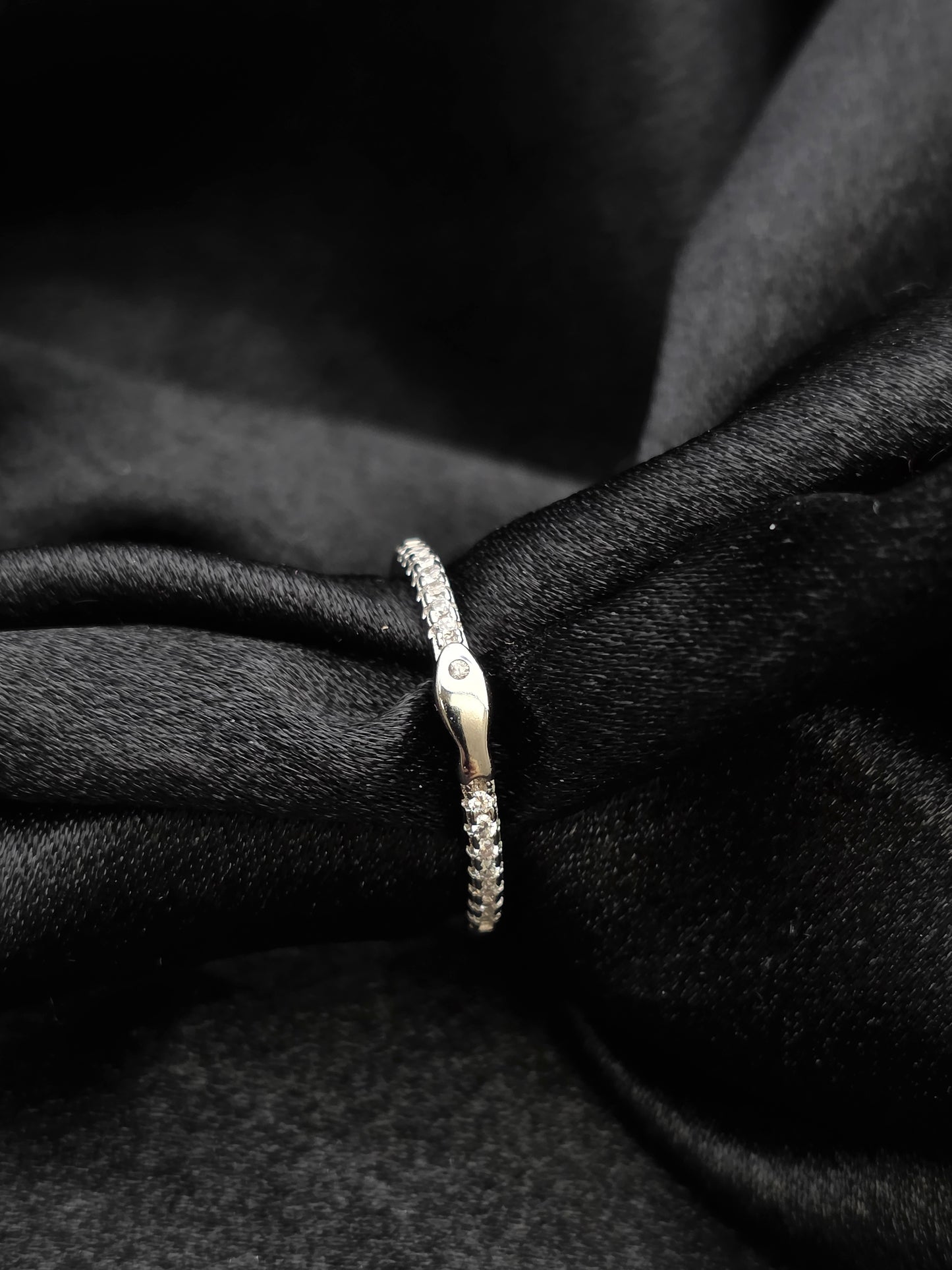 SILVER RING SIZE 6 GR509