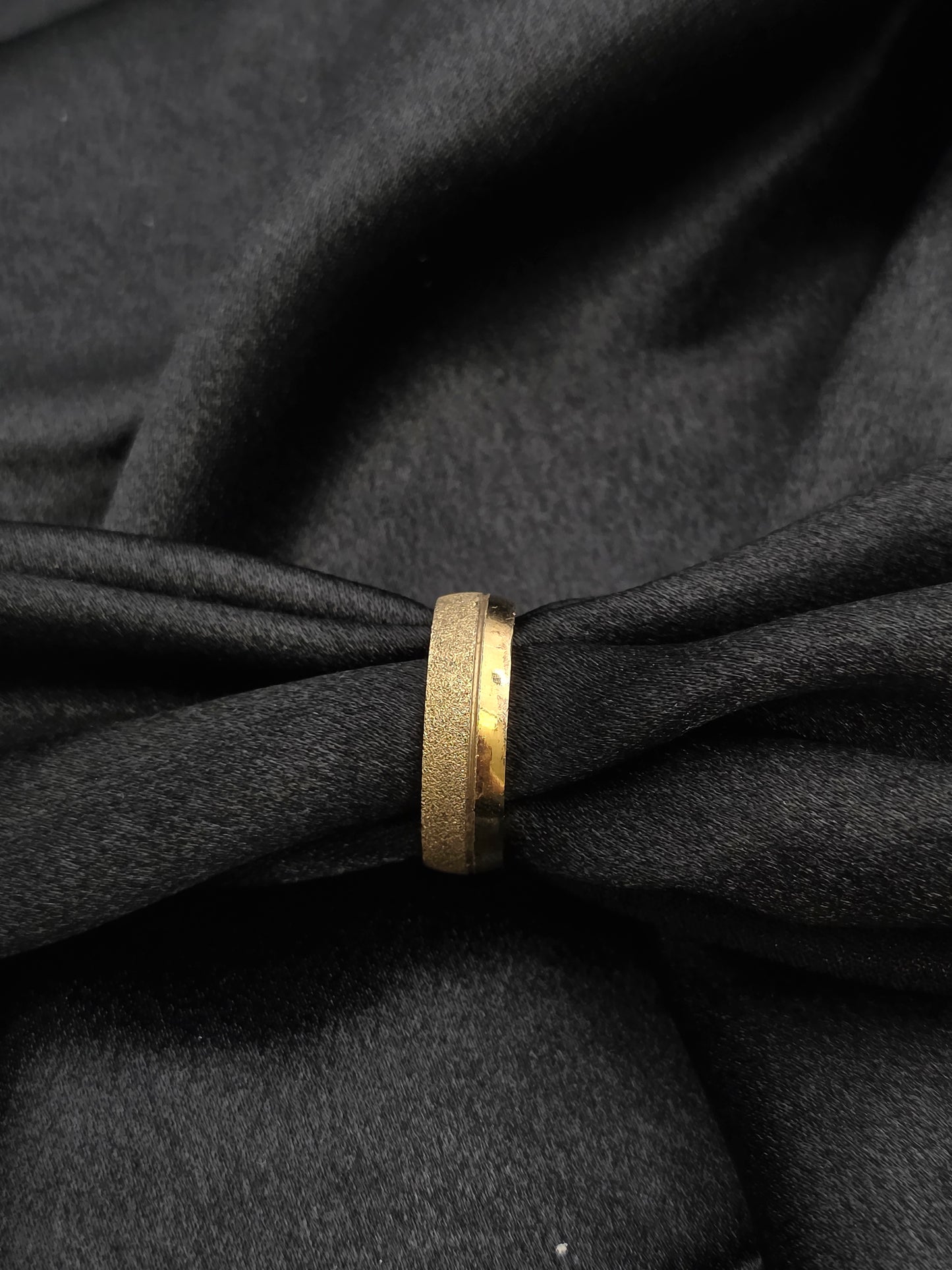 GOLDPLATED BAND SIZE 8 GR495
