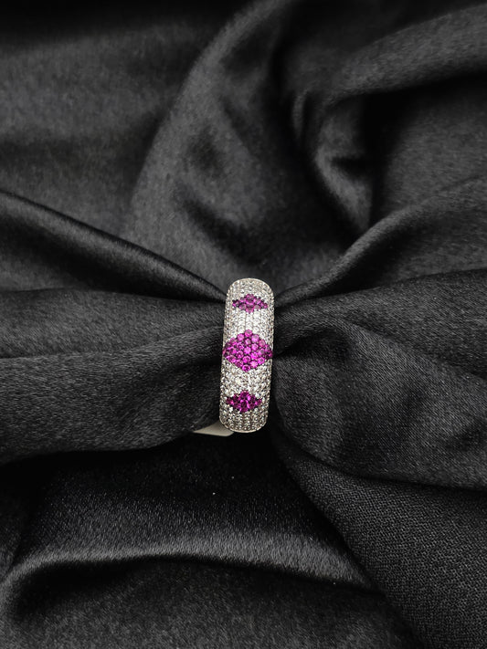 SILVER RING SIZE 7 GR295