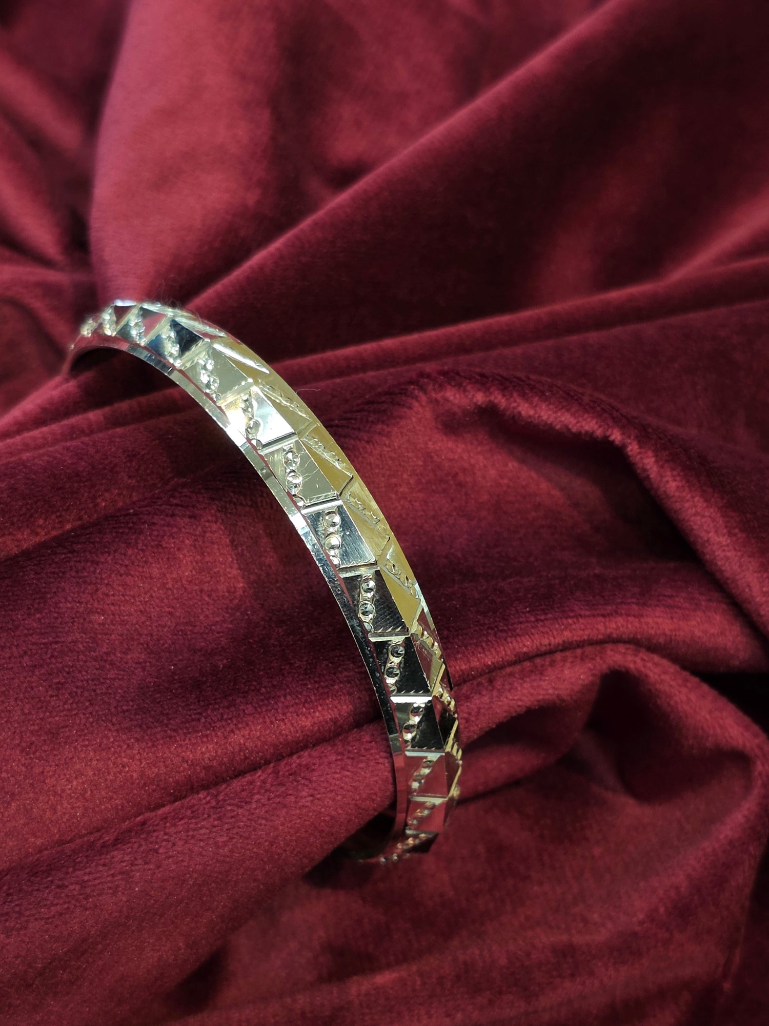 MEN SILVER KDDA SIZE 3 BK118