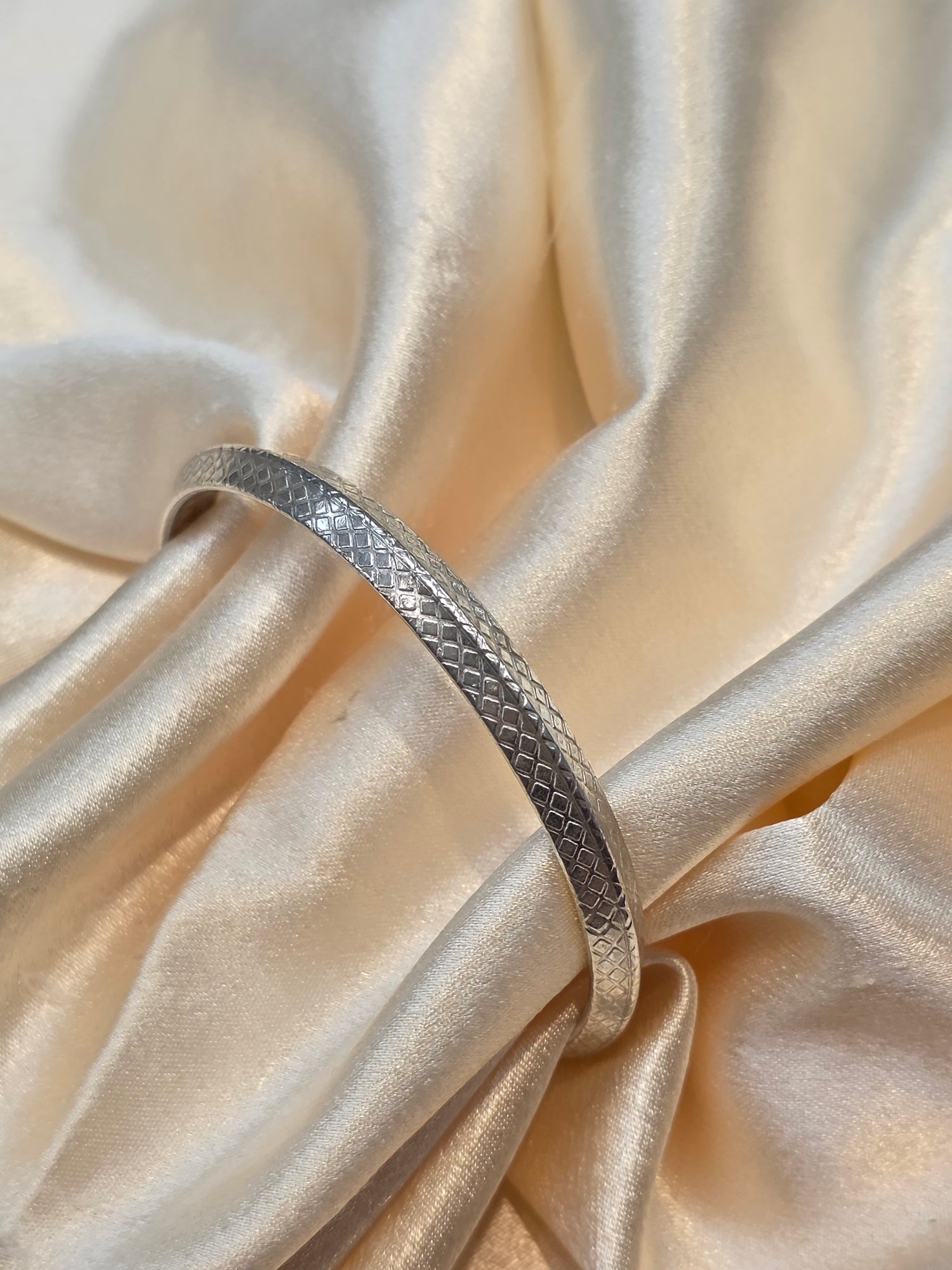 SILVER KADDE 2.4 IN LK023