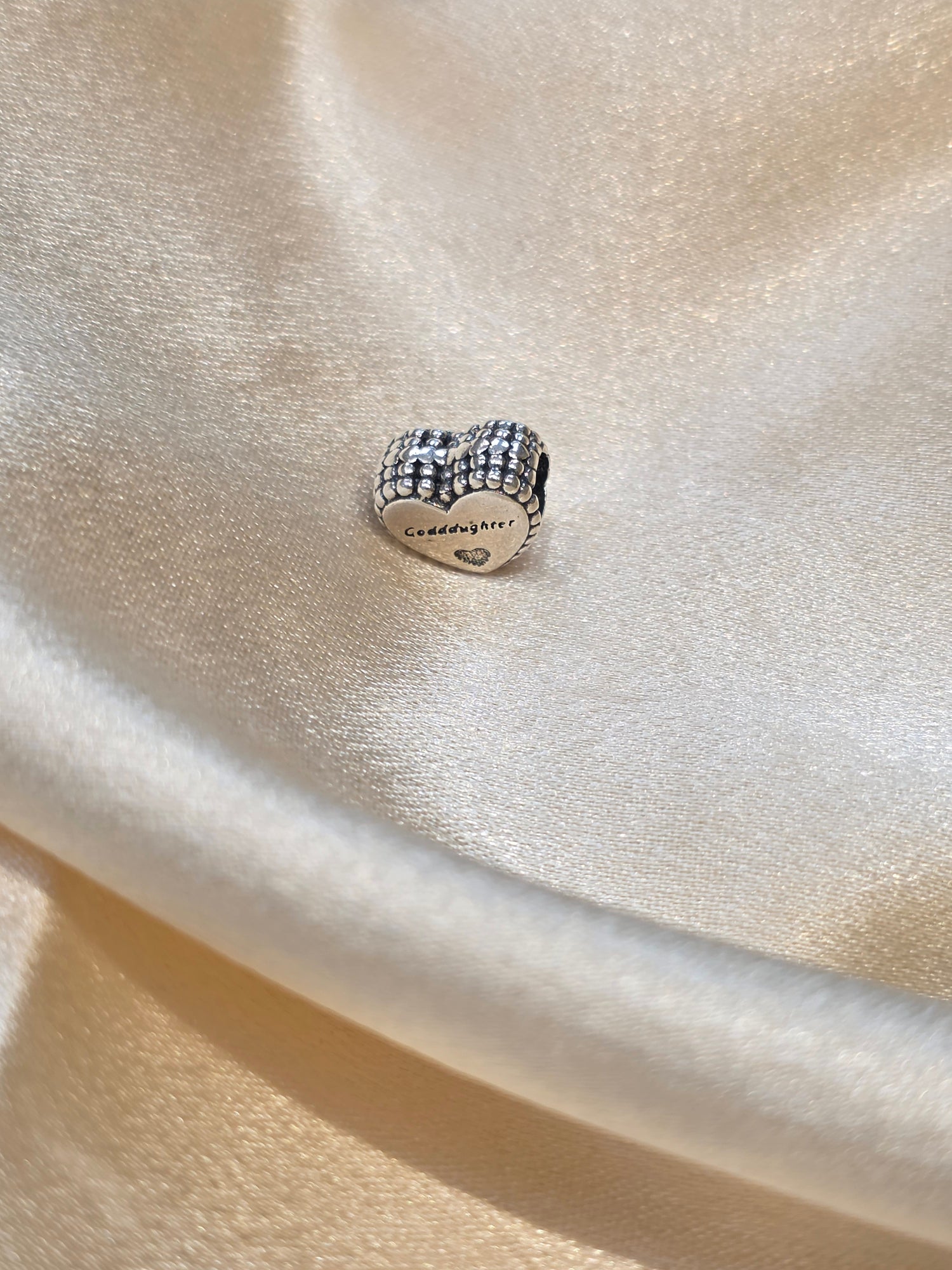 PANDORA GODDAUGHTER CHARM PC208