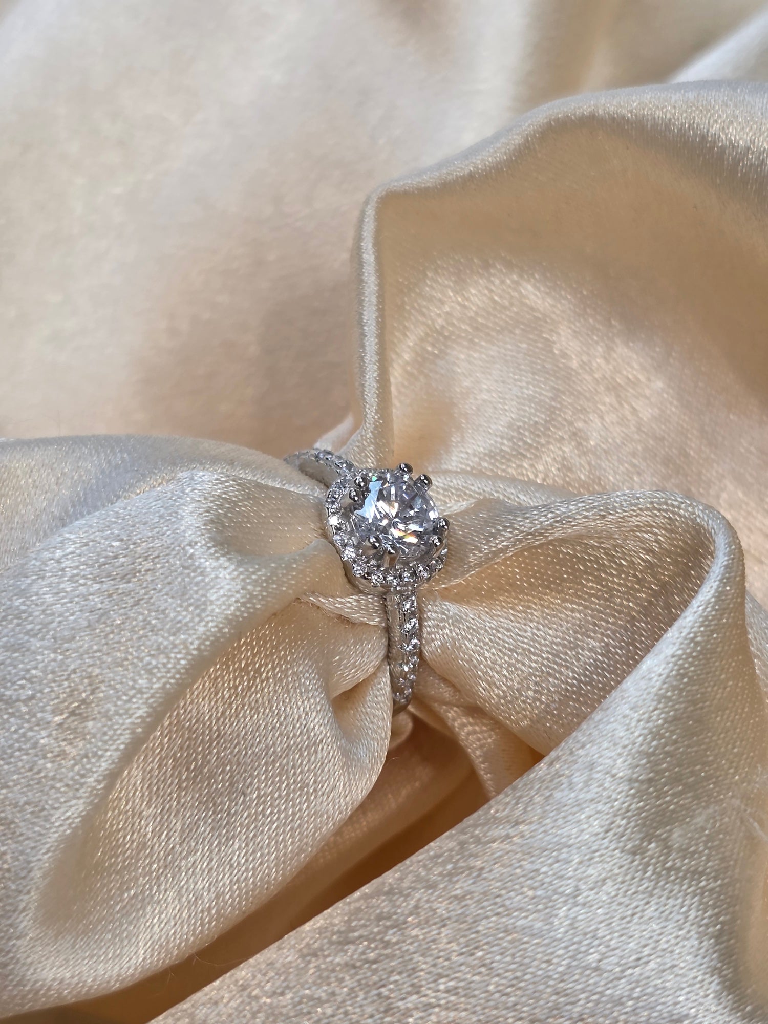 SILVER RING SIZE 6 GR1074