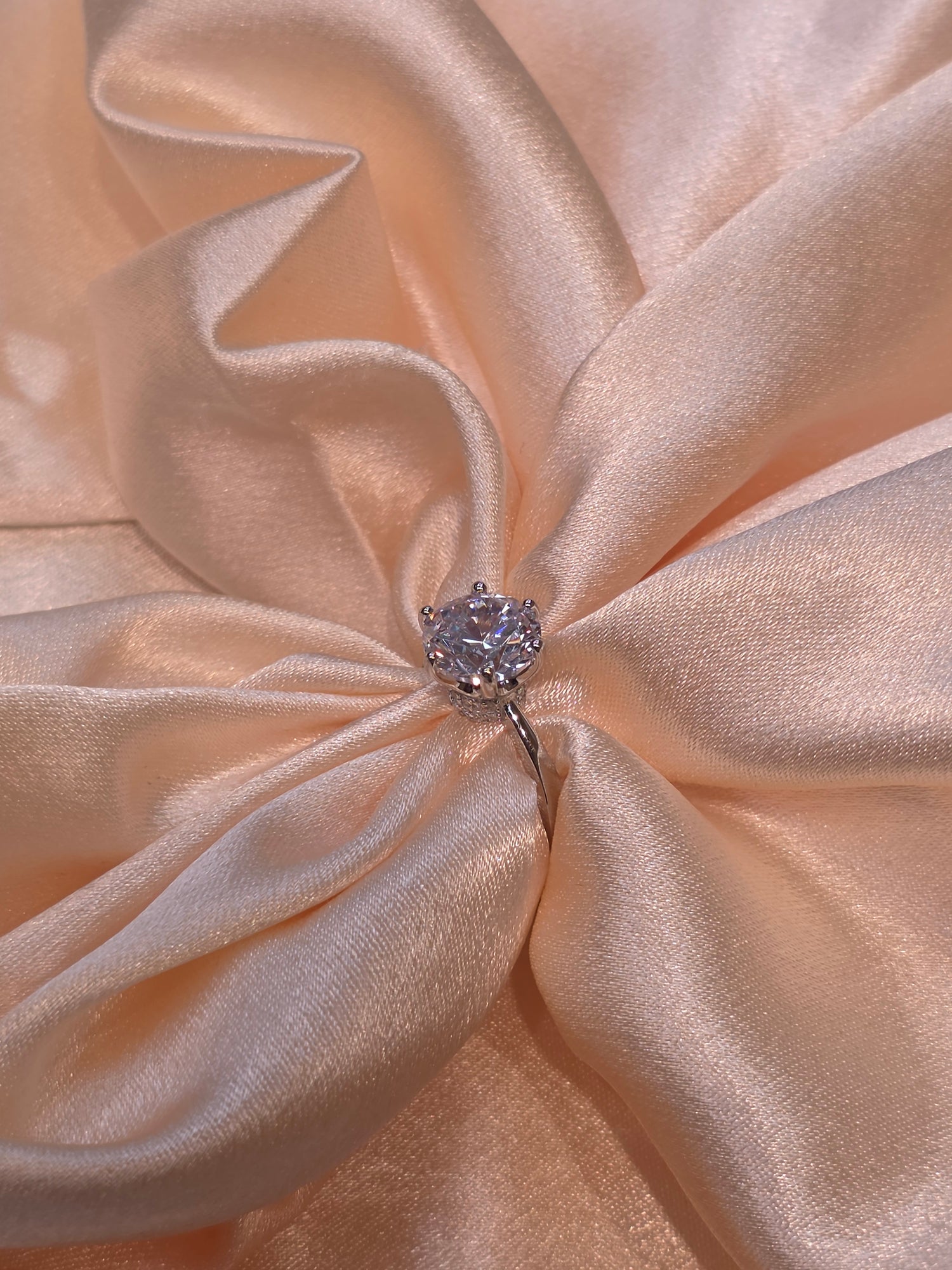 SILVER RING SIZE 8 GR387